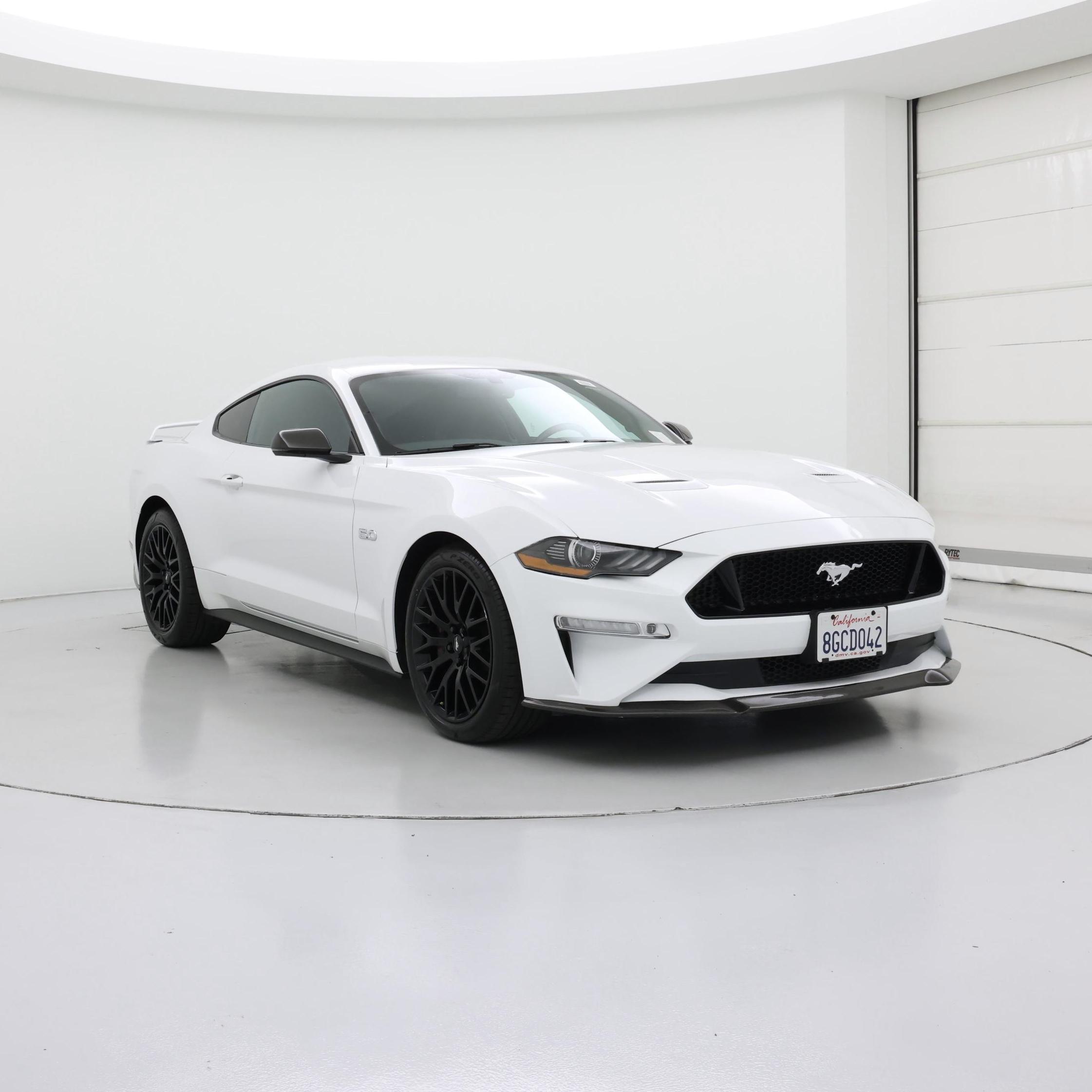 White 2018 Ford Mustang Coupe Rear-Wheel Drive Automatic