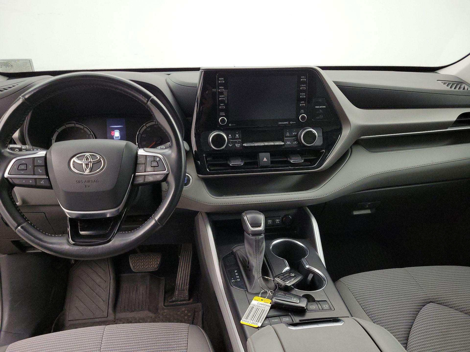 Thumbnail: 2021 Toyota Highlander - 9