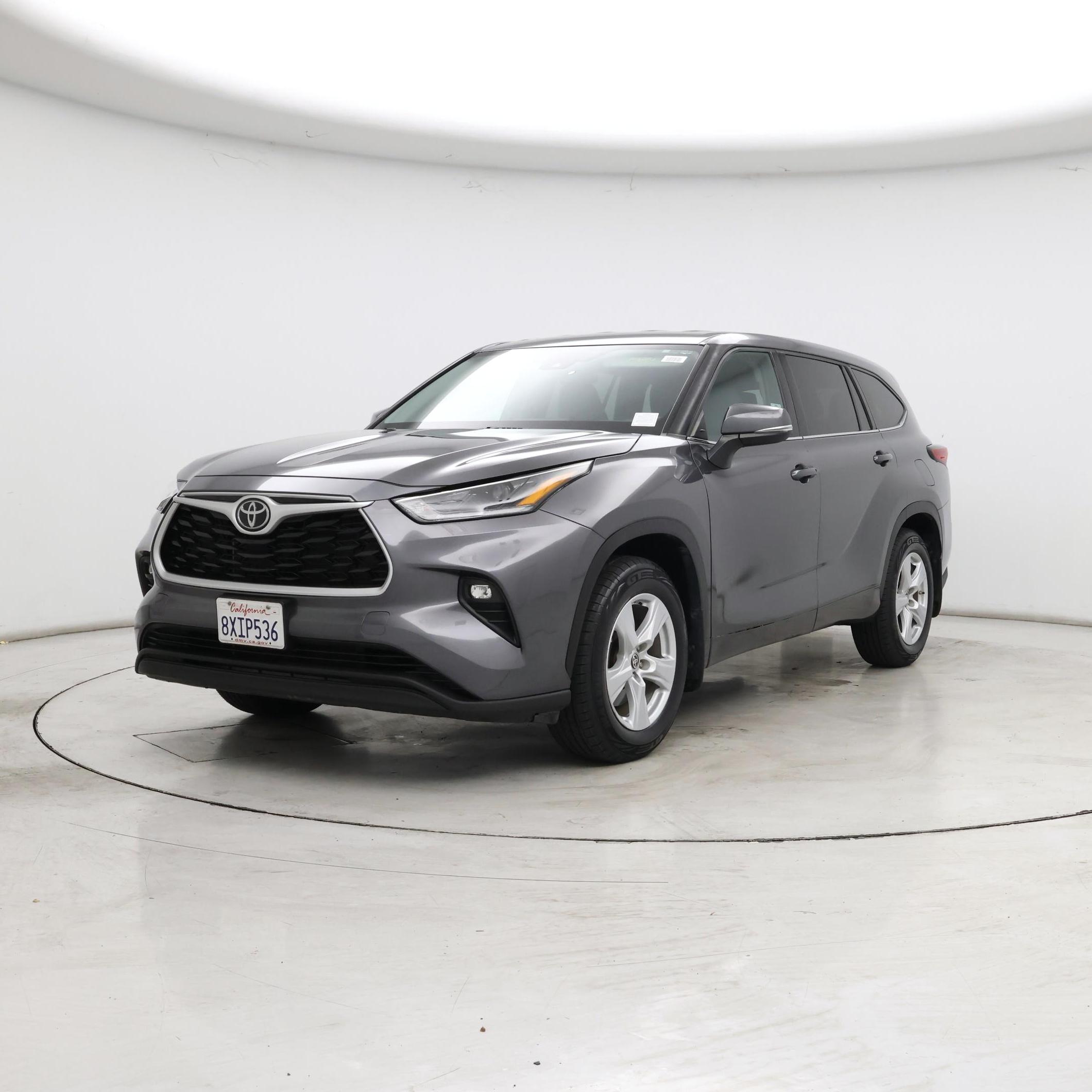Thumbnail: 2021 Toyota Highlander - 4