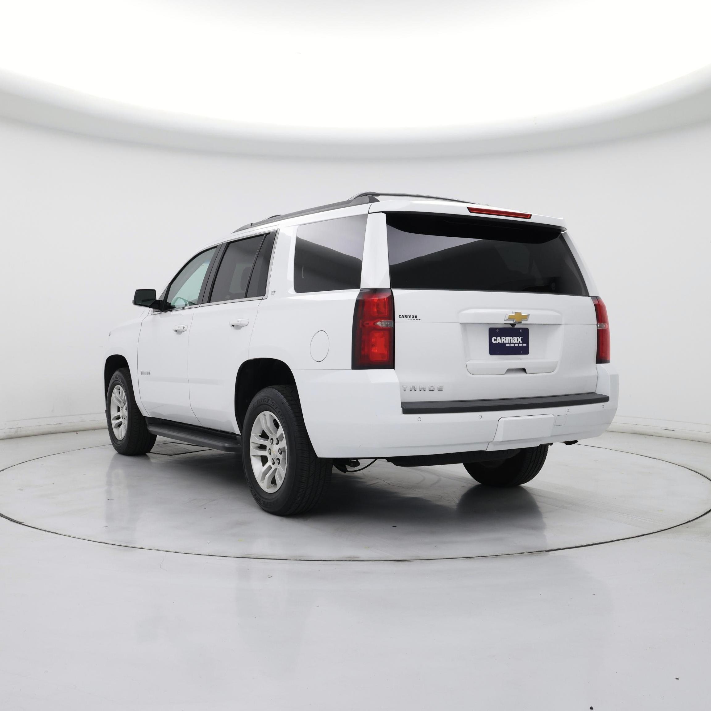 Thumbnail: 2018 Chevrolet Tahoe - 2