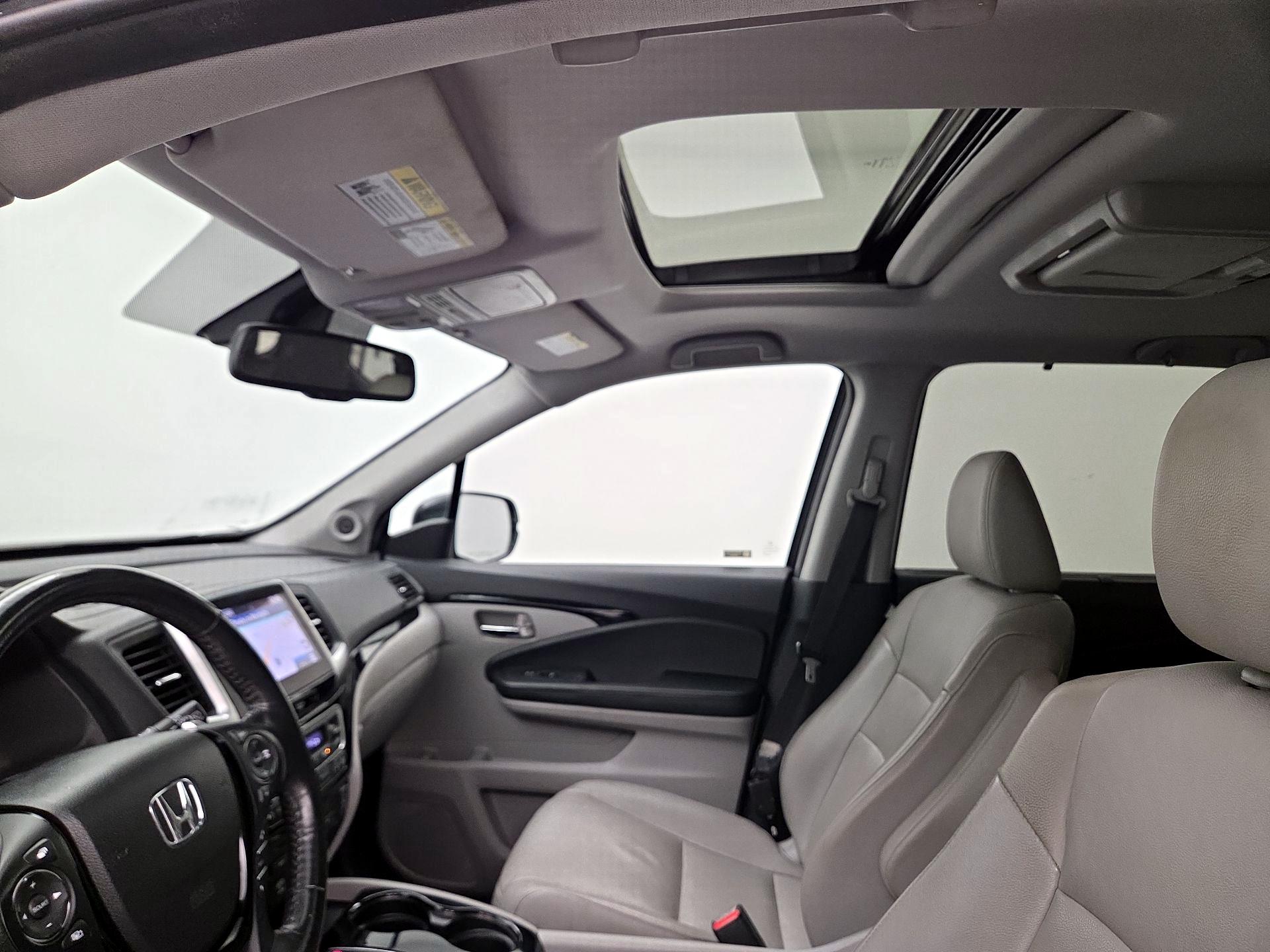 Thumbnail: 2016 Honda Pilot - 20