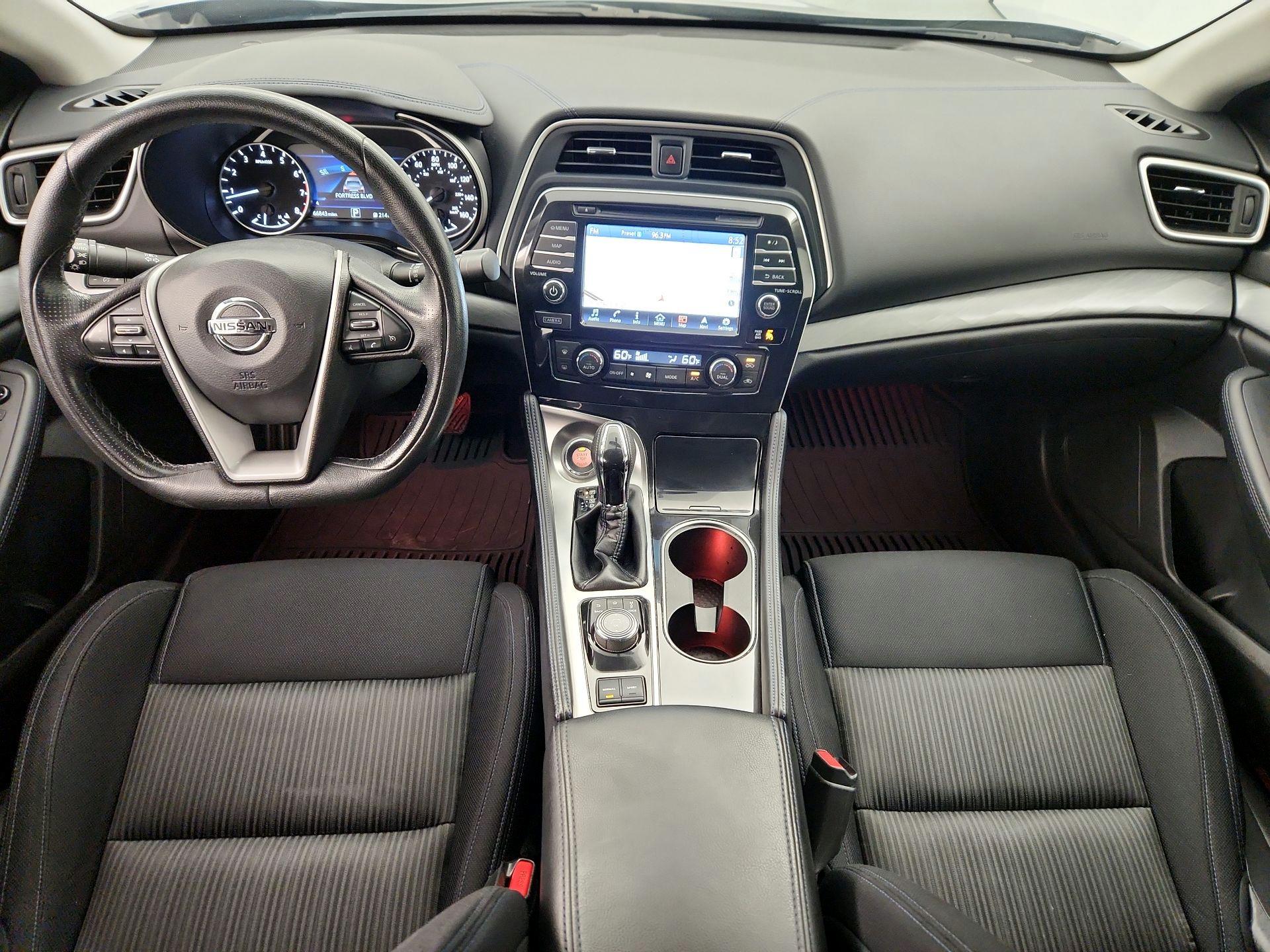 Thumbnail: 2016 Nissan Maxima - 9