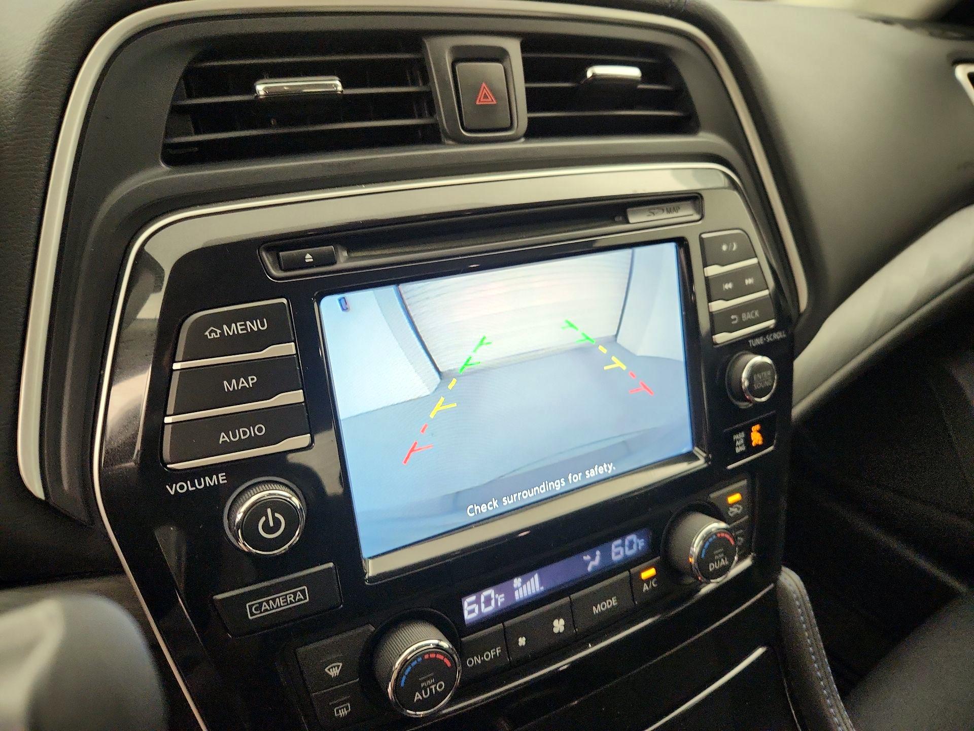 Thumbnail: 2016 Nissan Maxima - 15