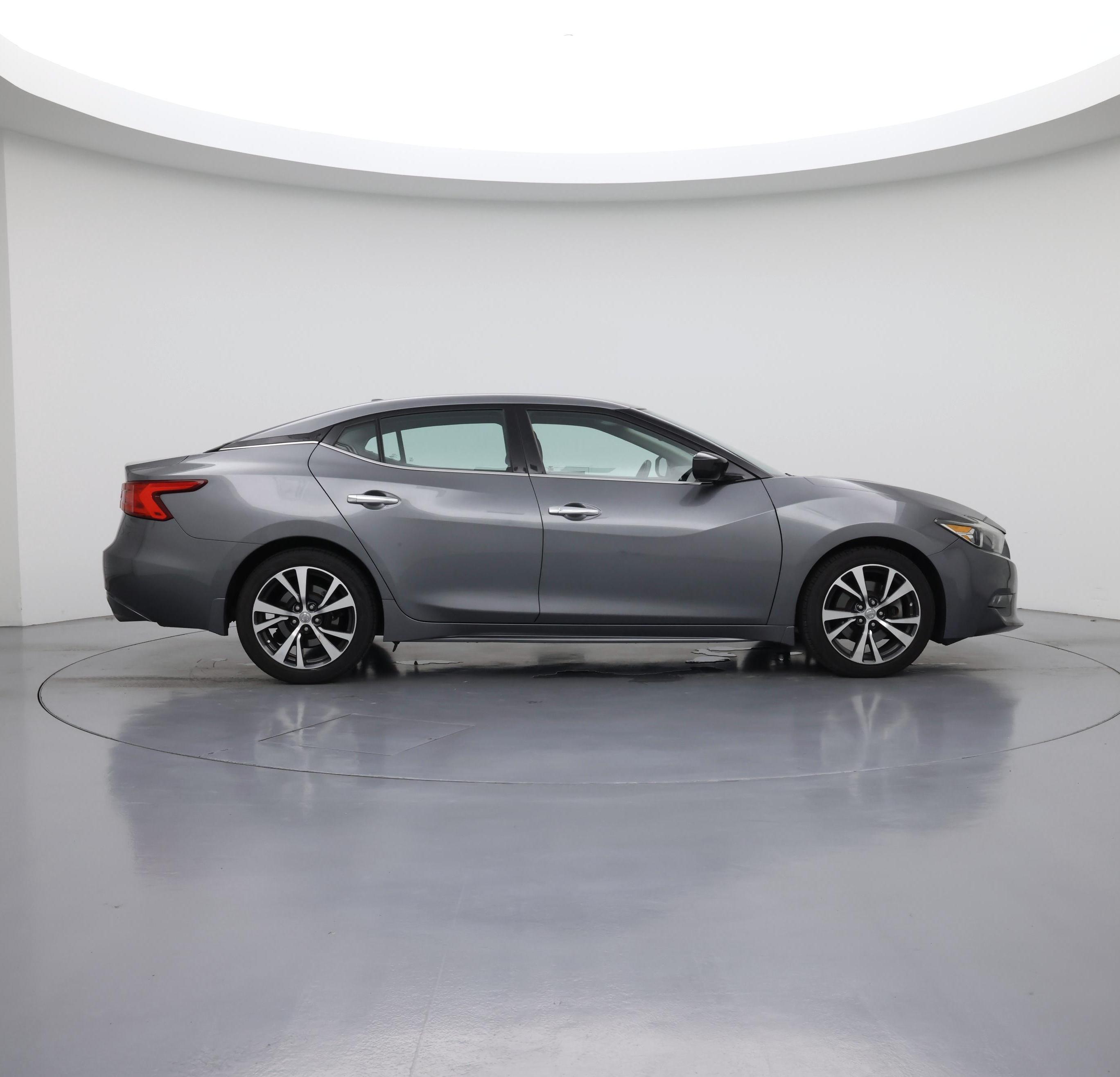 Thumbnail: 2016 Nissan Maxima - 7