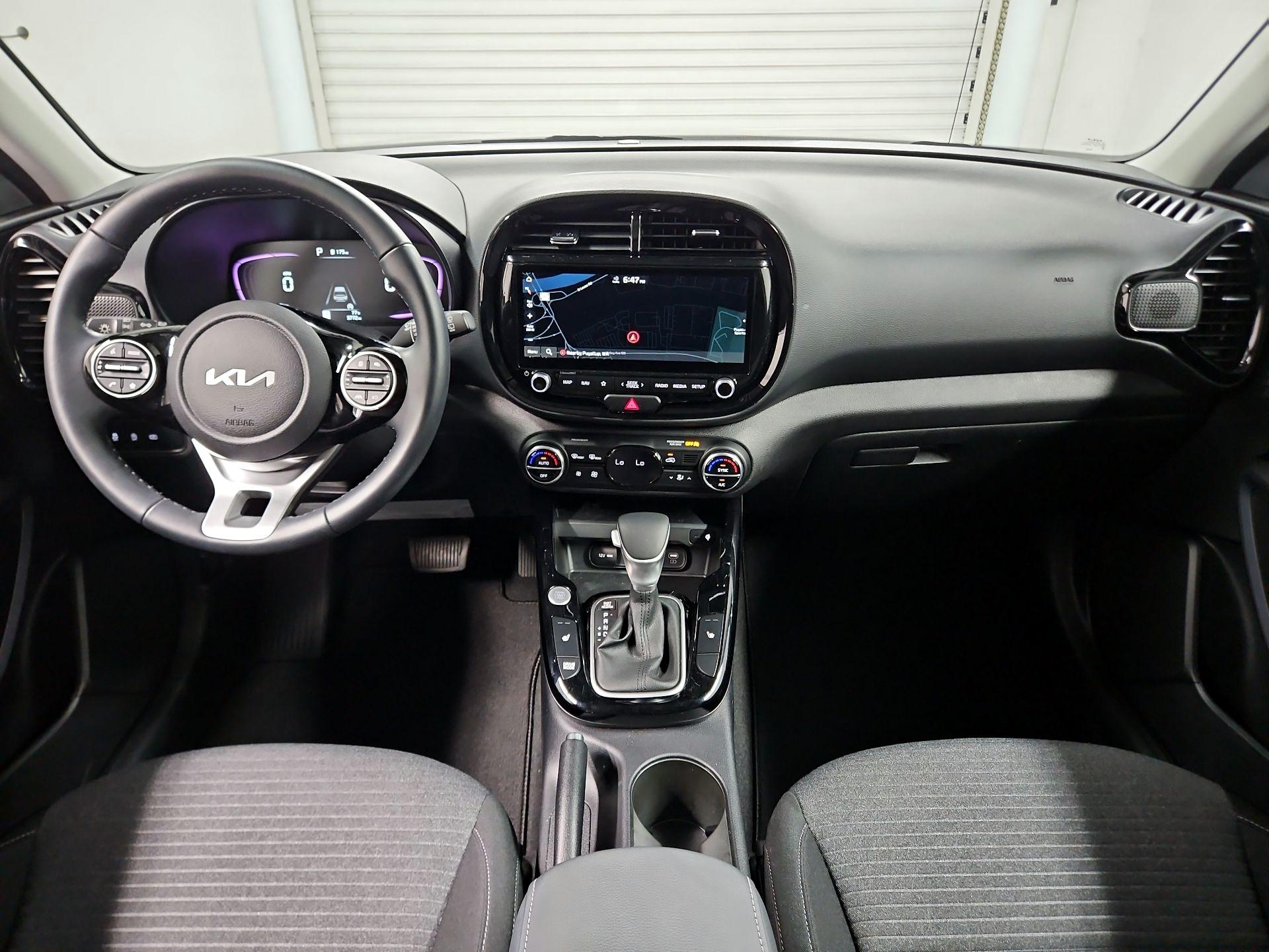 Thumbnail: 2023 Kia Soul - 9
