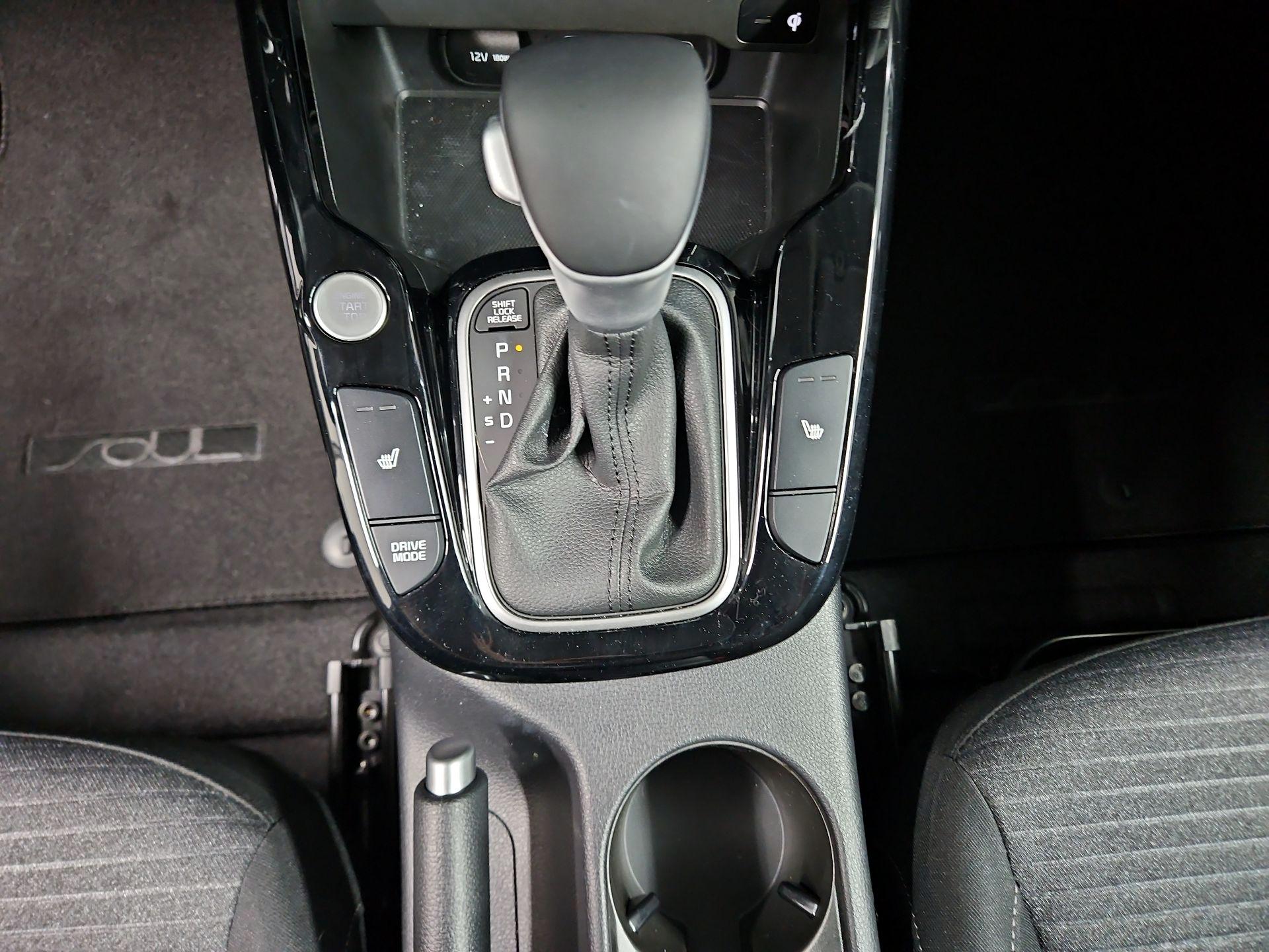 Thumbnail: 2023 Kia Soul - 18