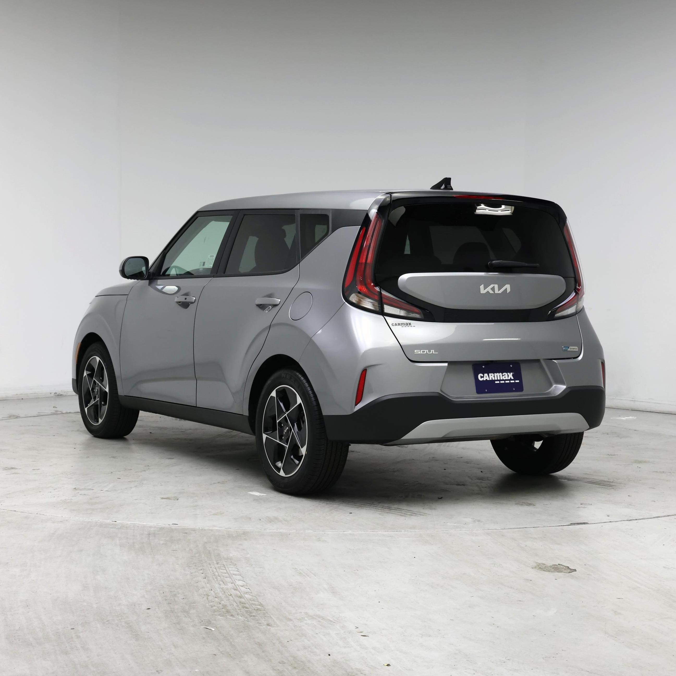 Thumbnail: 2023 Kia Soul - 2