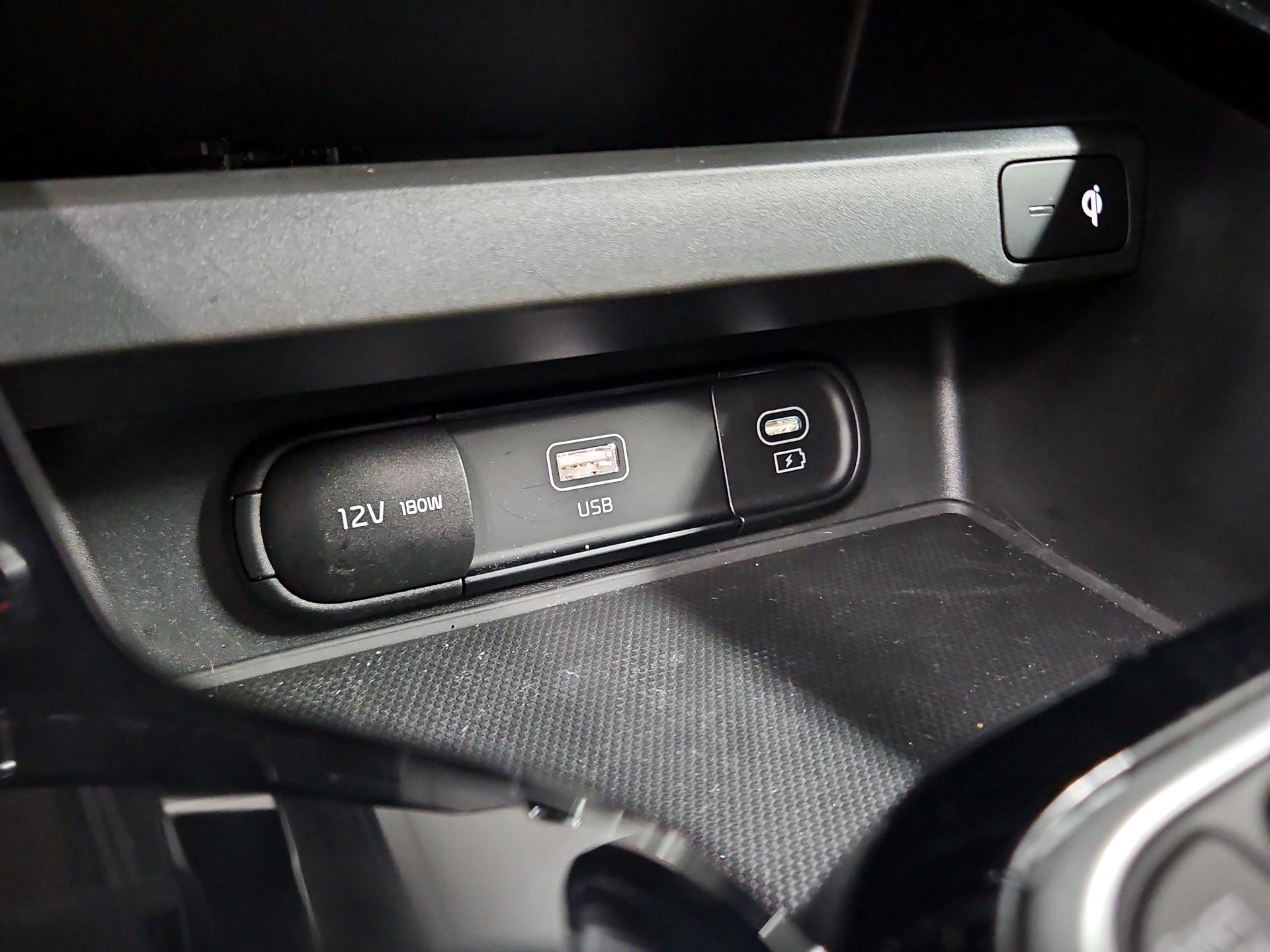 Thumbnail: 2023 Kia Soul - 19