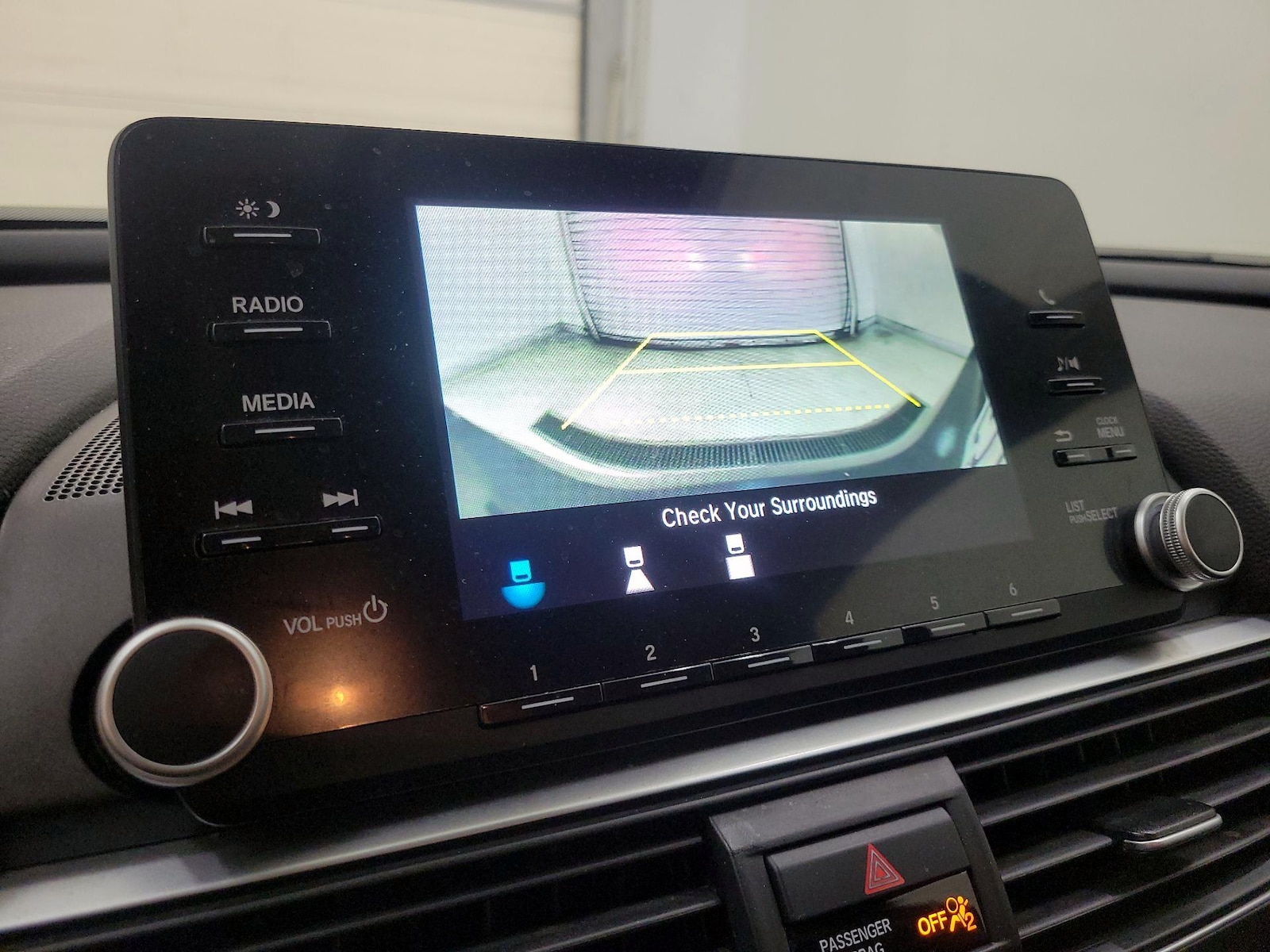 2019 Honda Accord LX - Photo 15