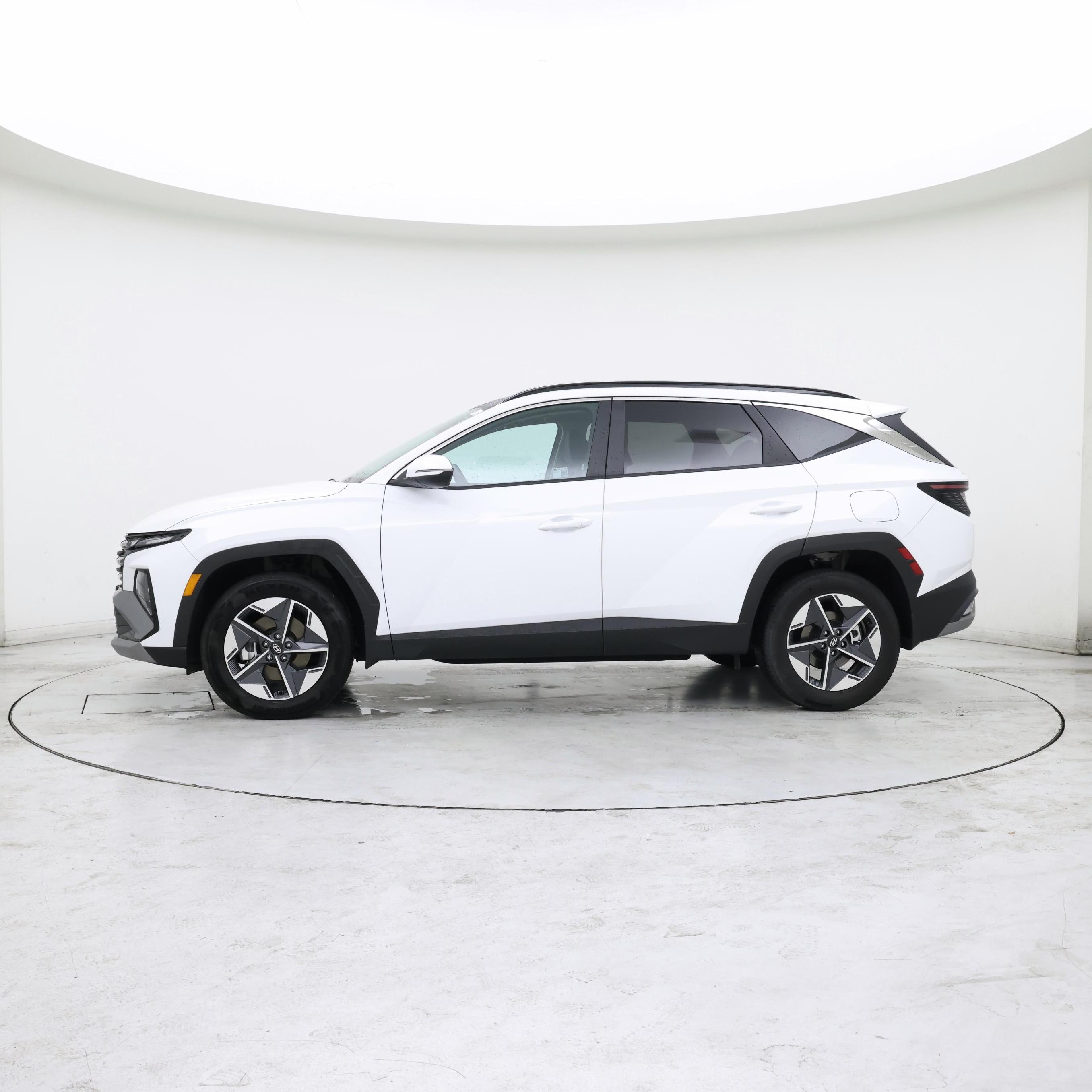 Thumbnail: 2025 Hyundai Tucson - 3
