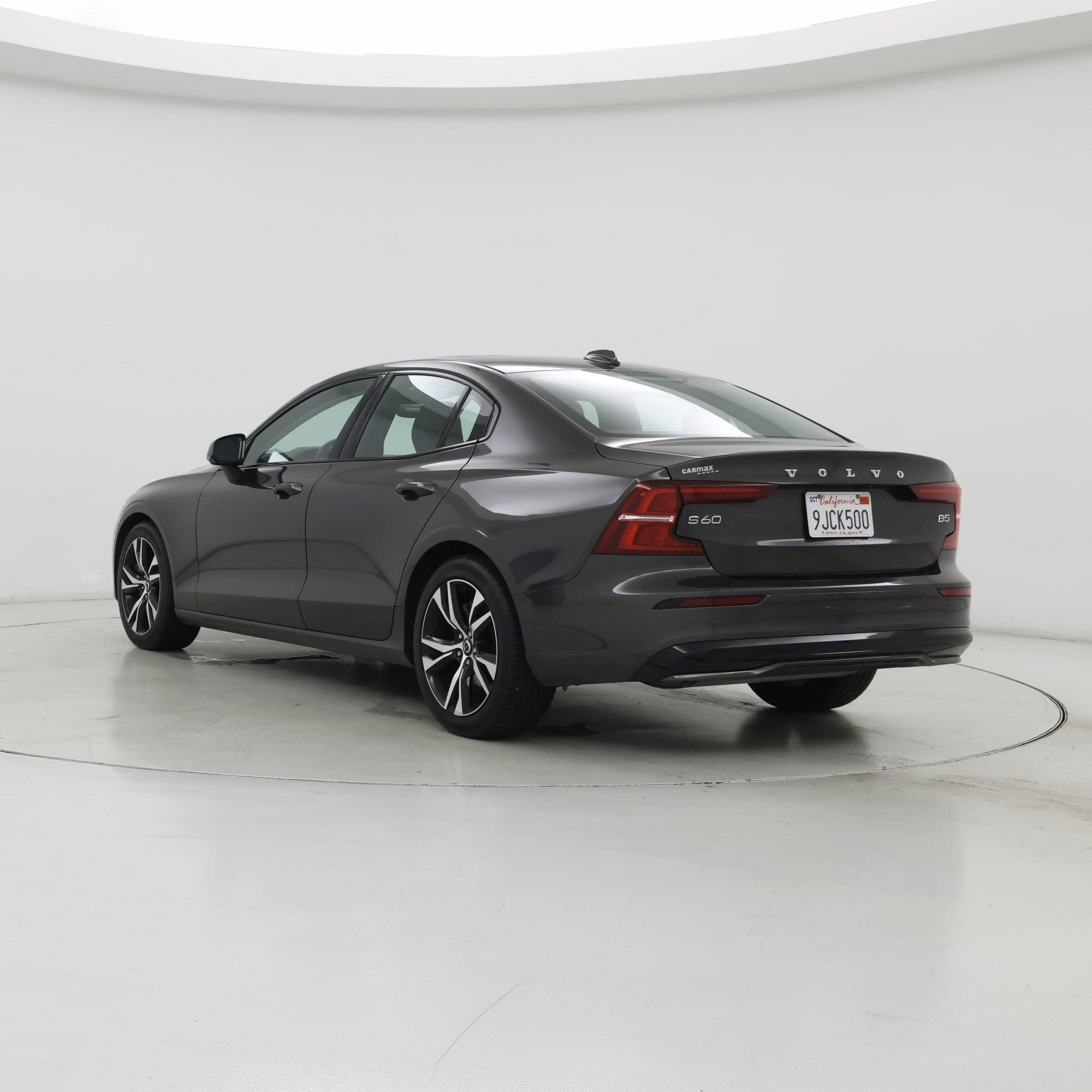 Thumbnail: 2024 Volvo S60 - 2