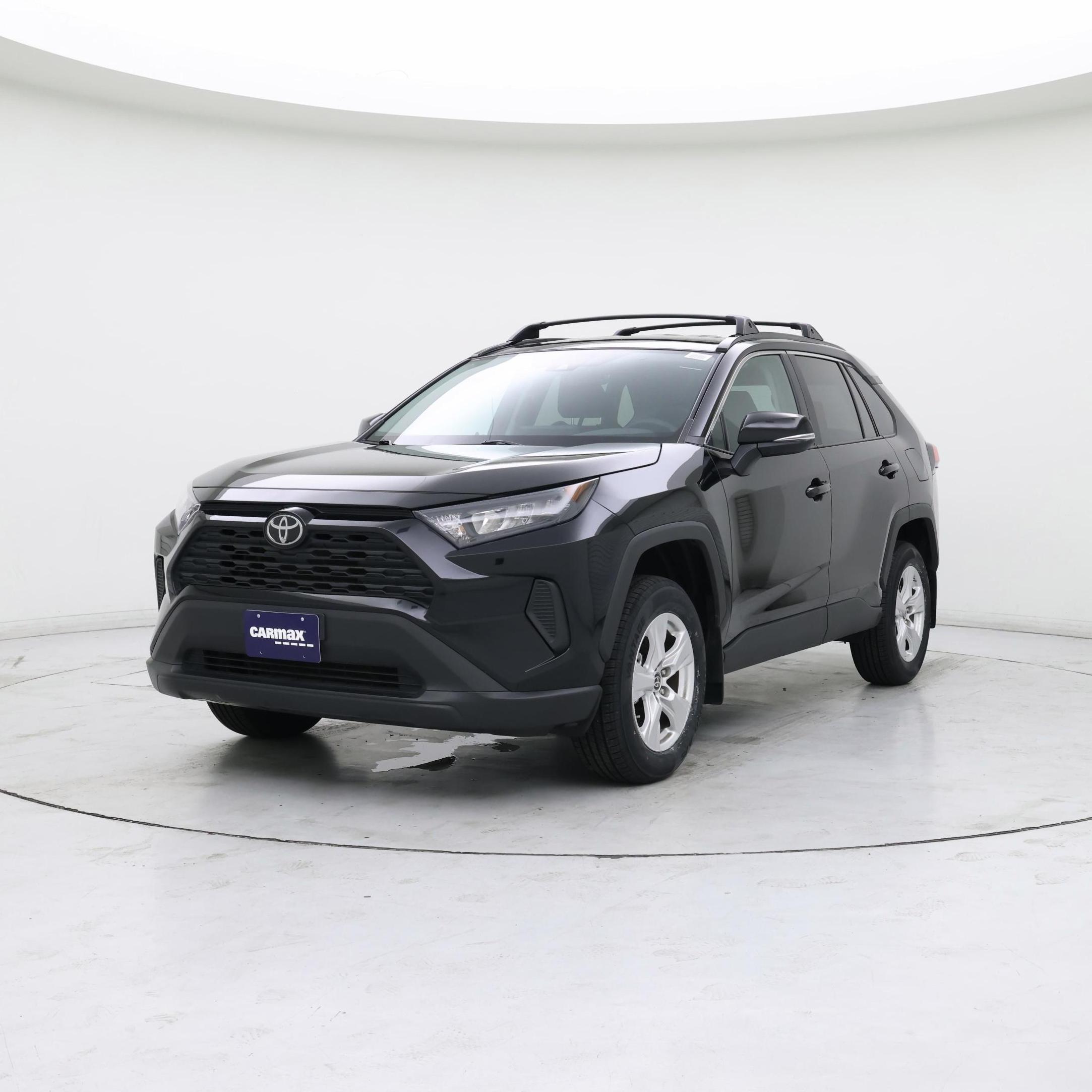 Thumbnail: 2021 Toyota RAV4 - 4
