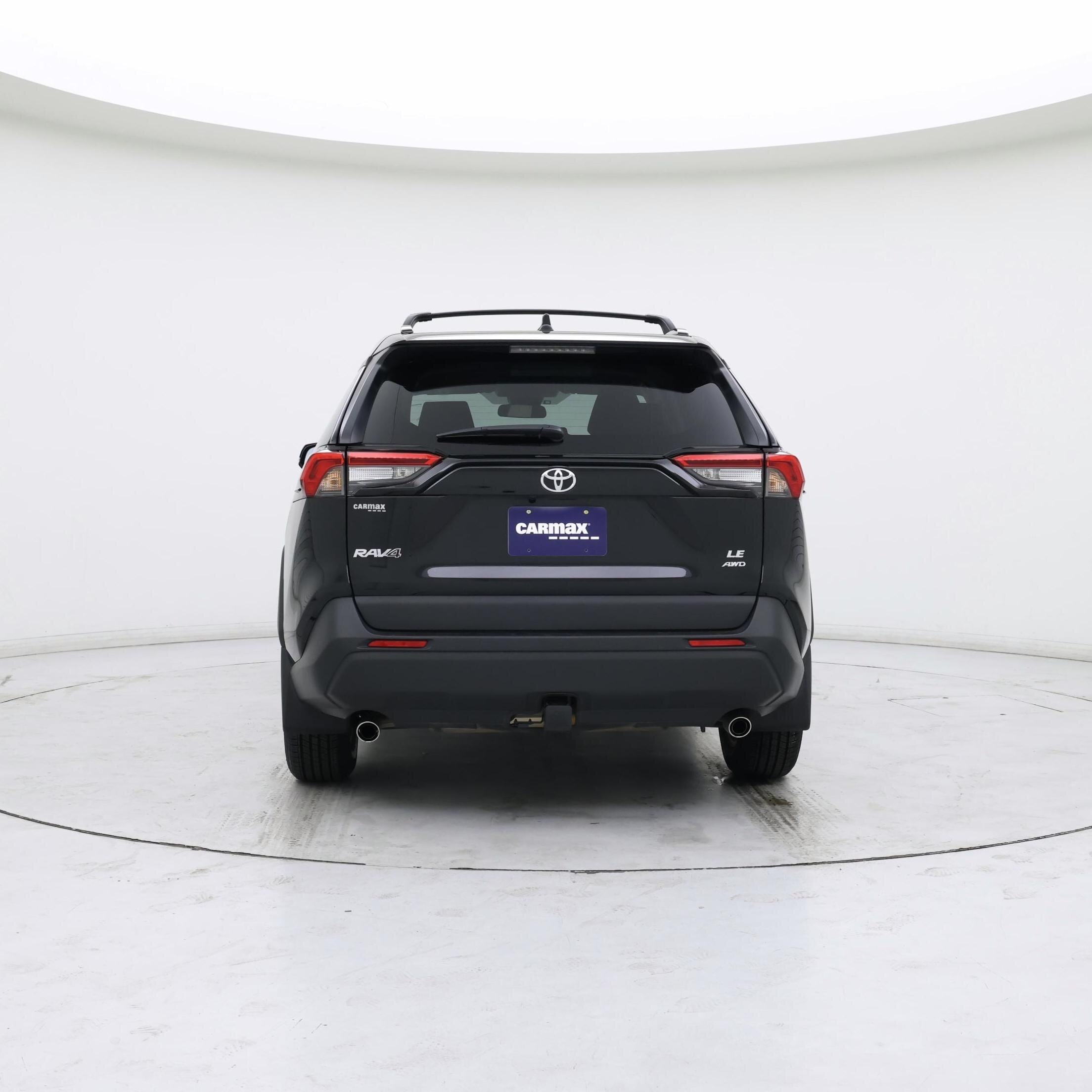 Thumbnail: 2021 Toyota RAV4 - 6