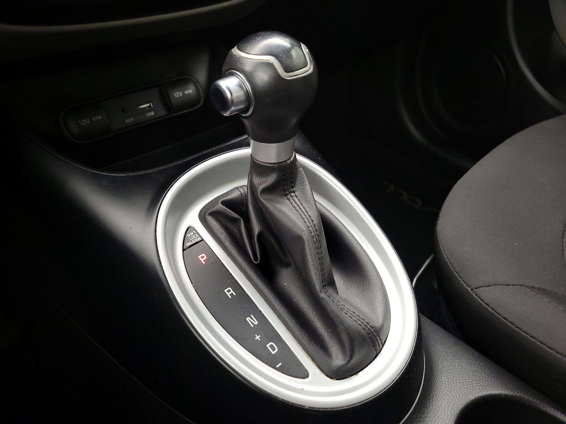 Thumbnail: 2016 Kia Soul - 17