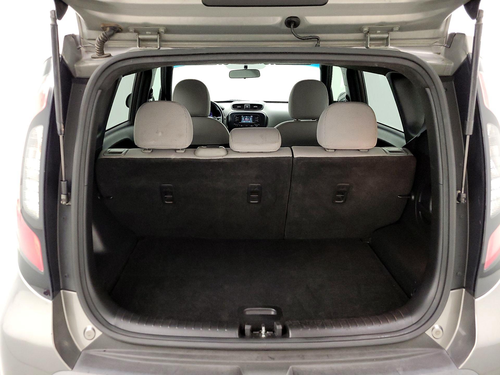 Thumbnail: 2016 Kia Soul - 20