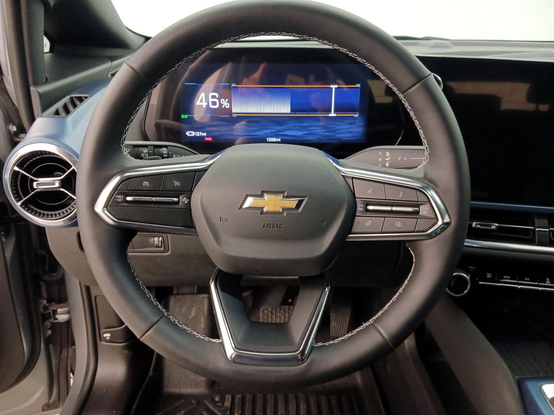 Thumbnail: 2024 Chevrolet Equinox - 10
