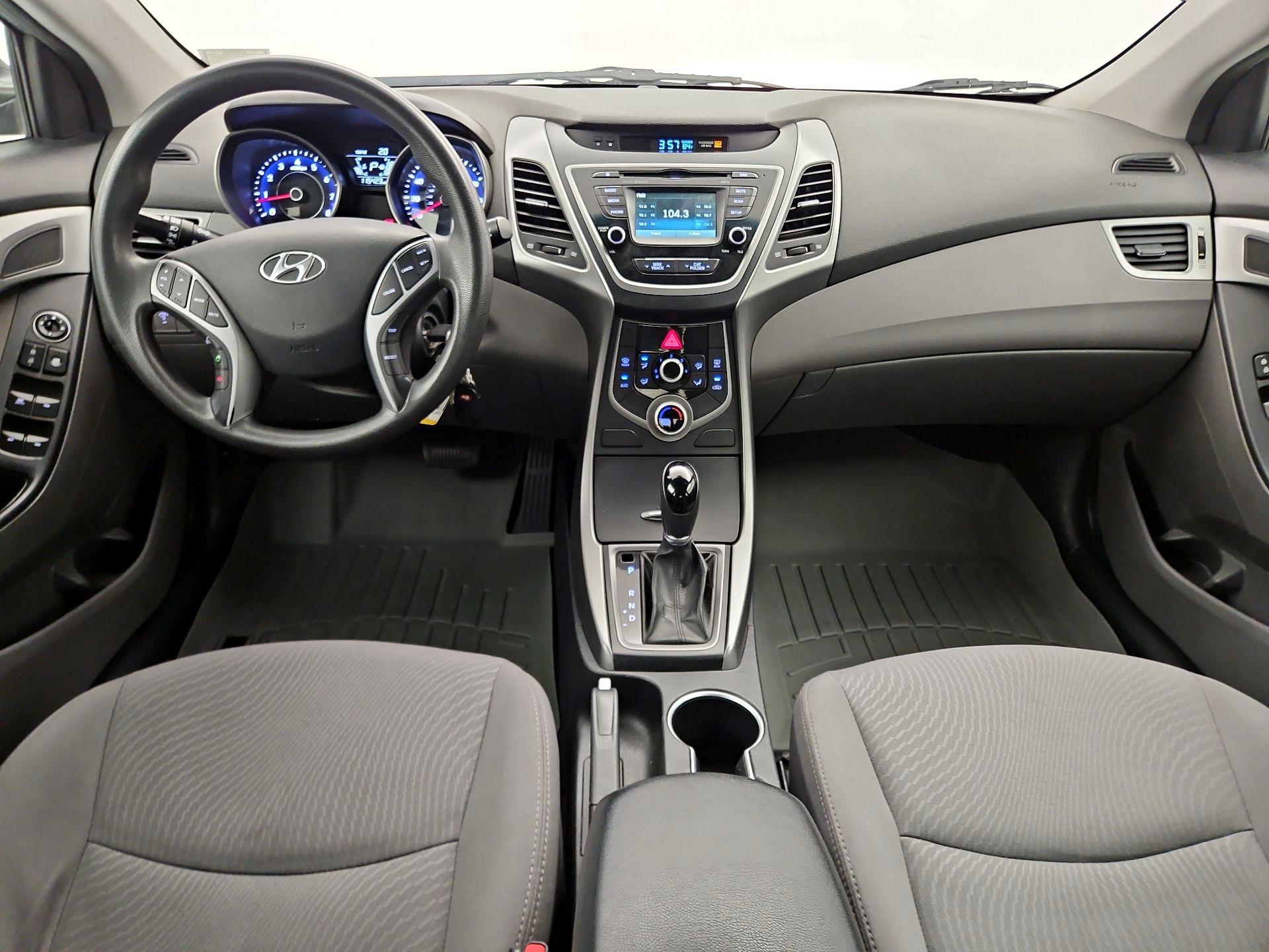 Thumbnail: 2016 Hyundai Elantra - 9