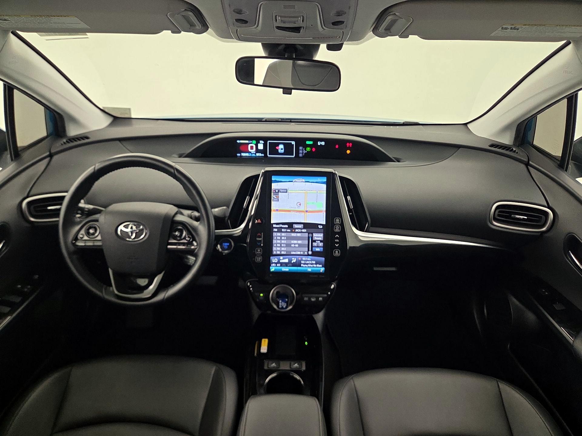 Thumbnail: 2021 Toyota Prius Prime - 9