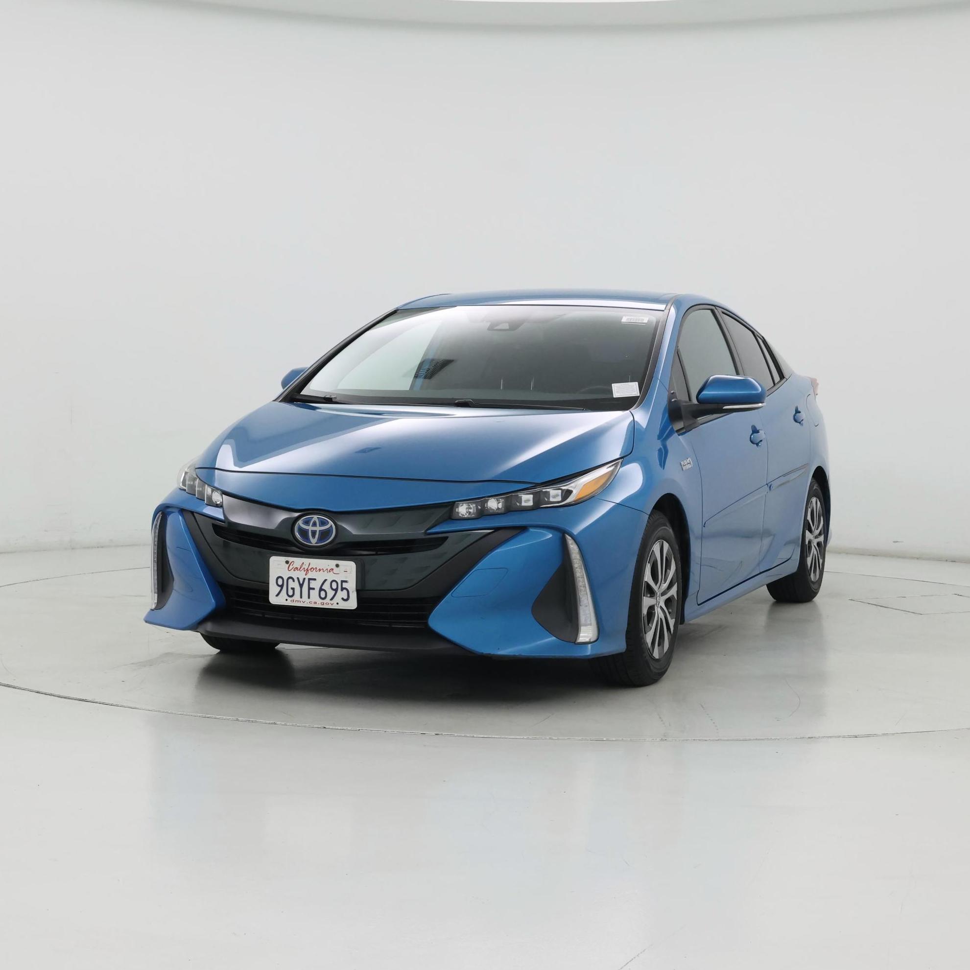Thumbnail: 2021 Toyota Prius Prime - 4