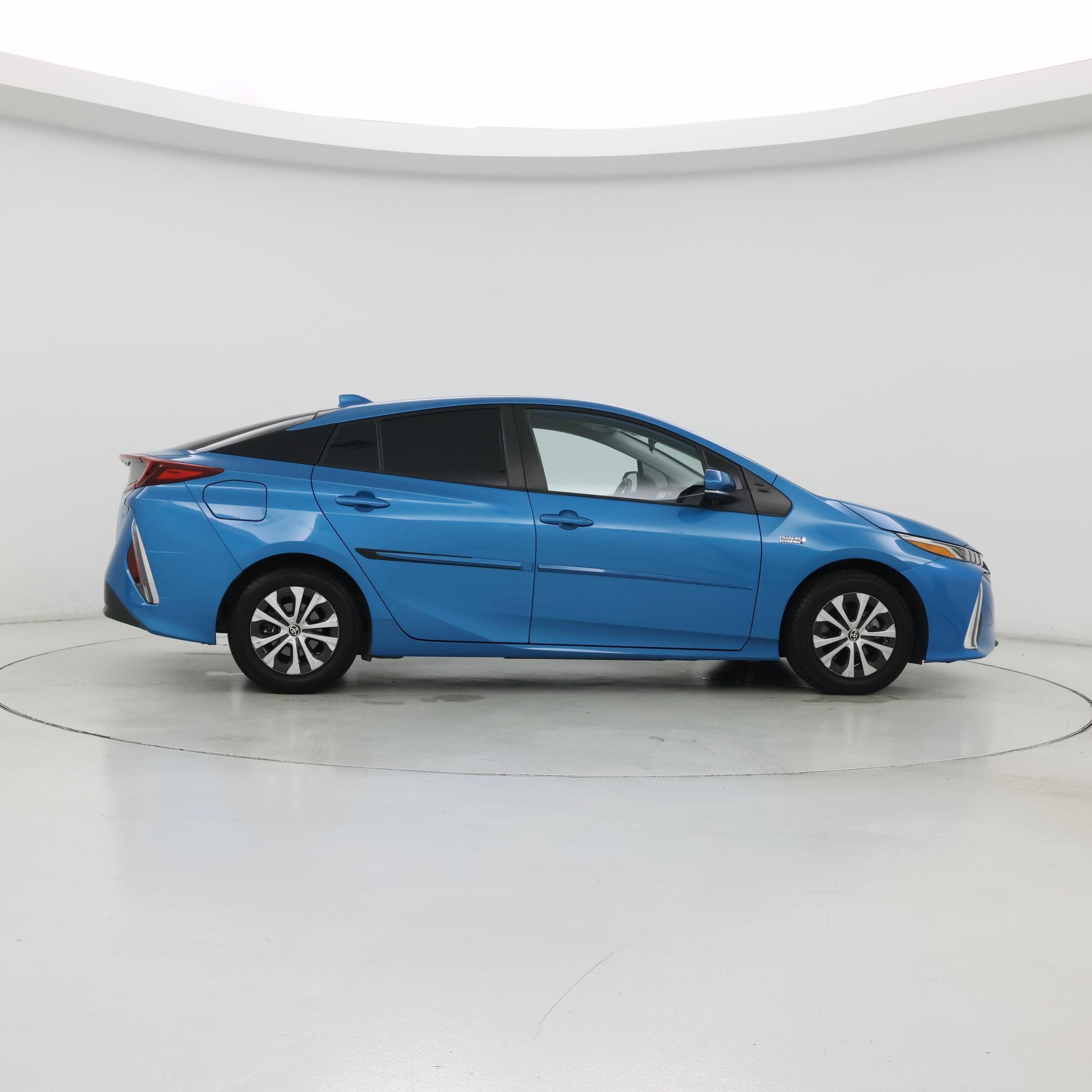 Thumbnail: 2021 Toyota Prius Prime - 7