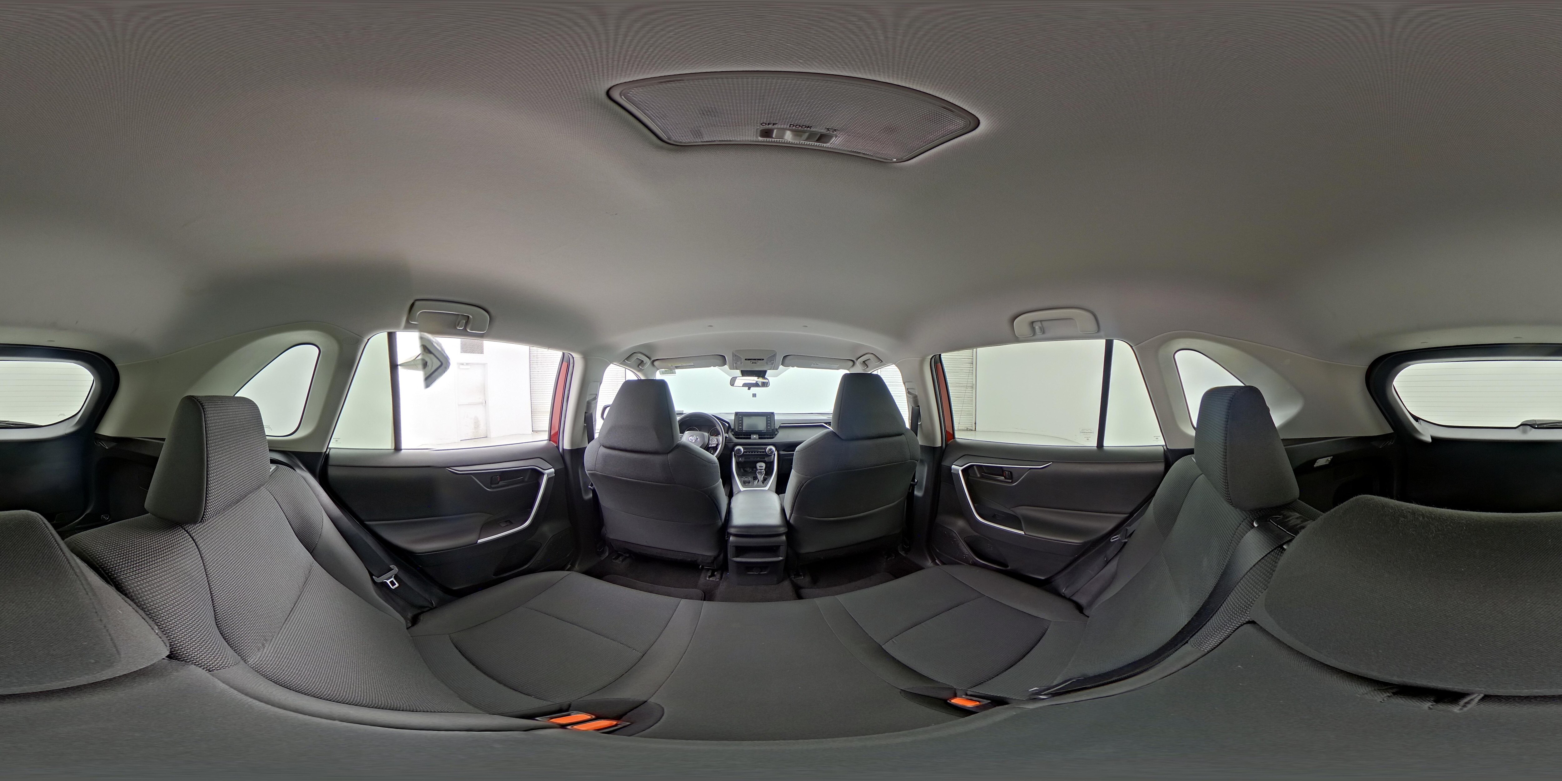2021 Toyota RAV4 LE - Photo 25