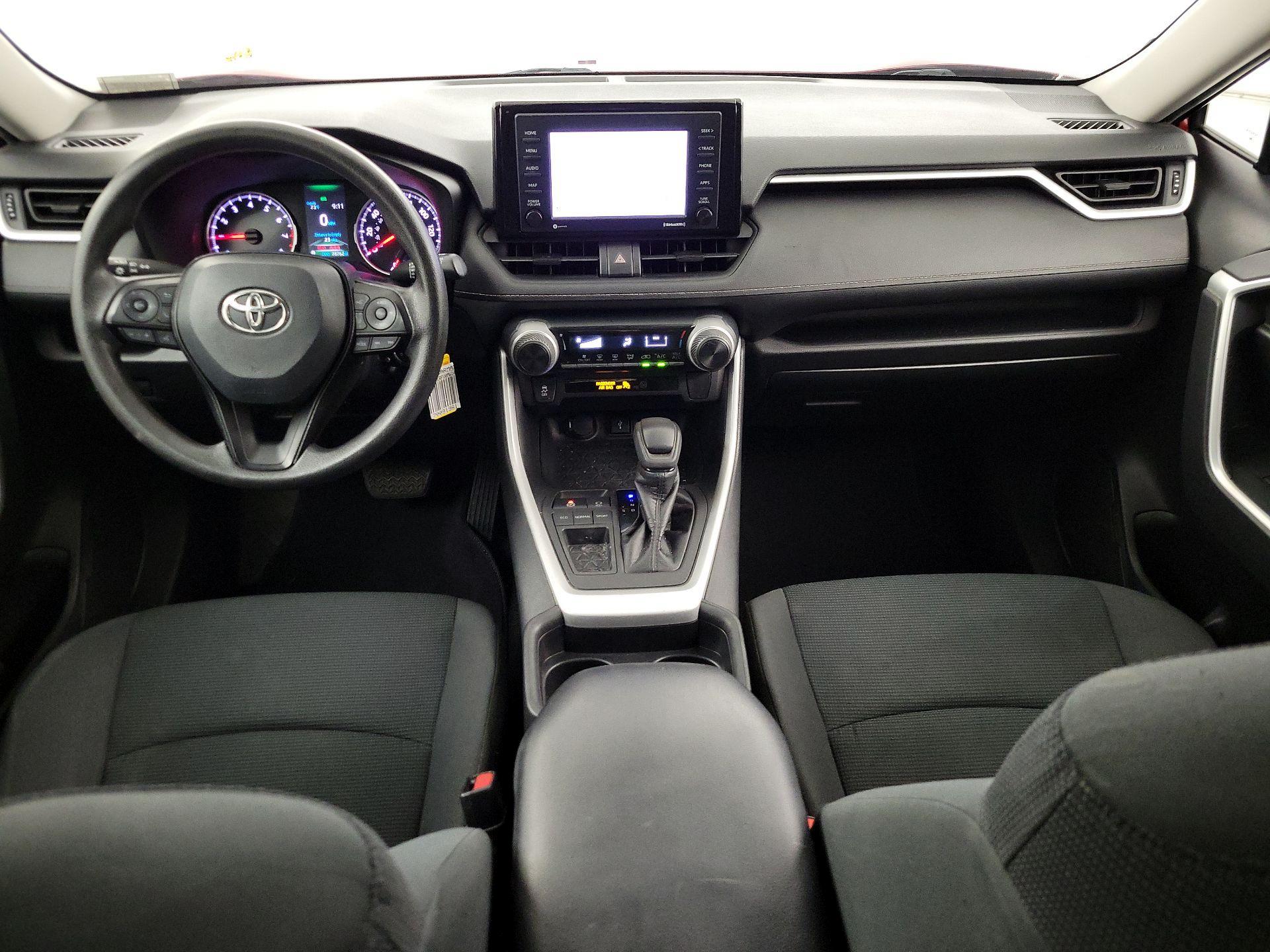 Thumbnail: 2021 Toyota RAV4 - 9