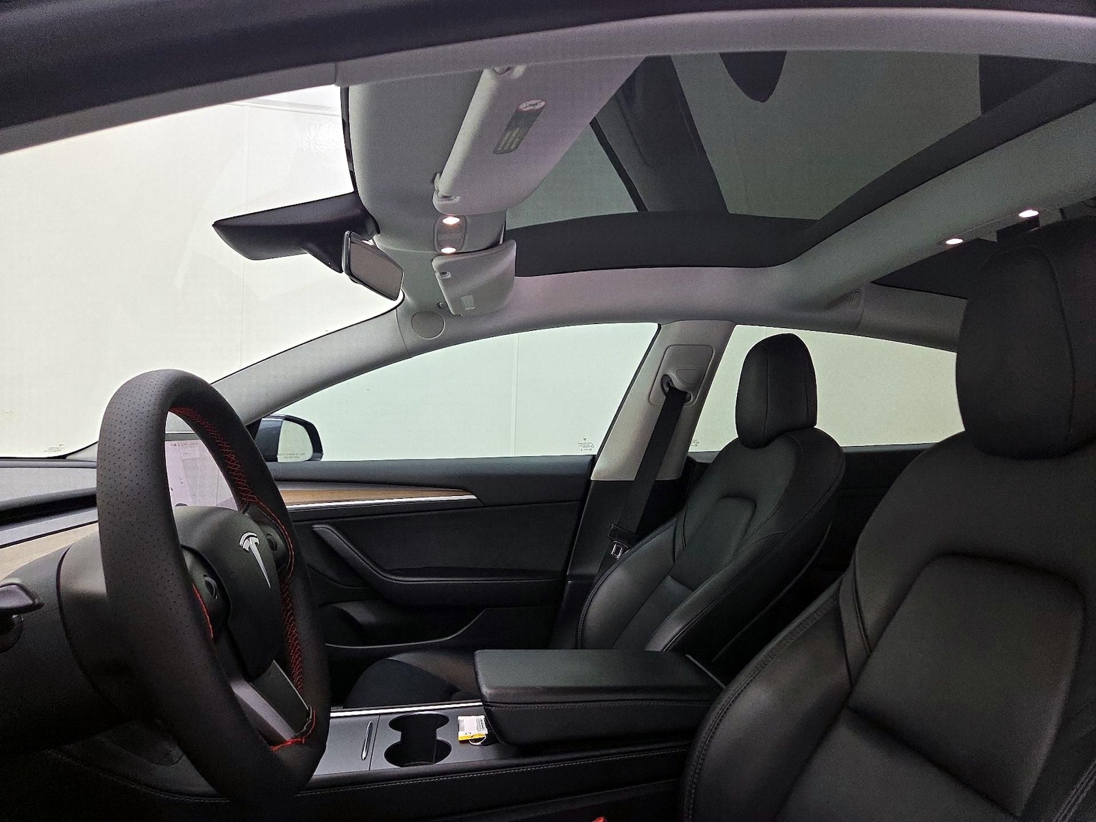 2022 Tesla Model 3 Long Range - Photo 19