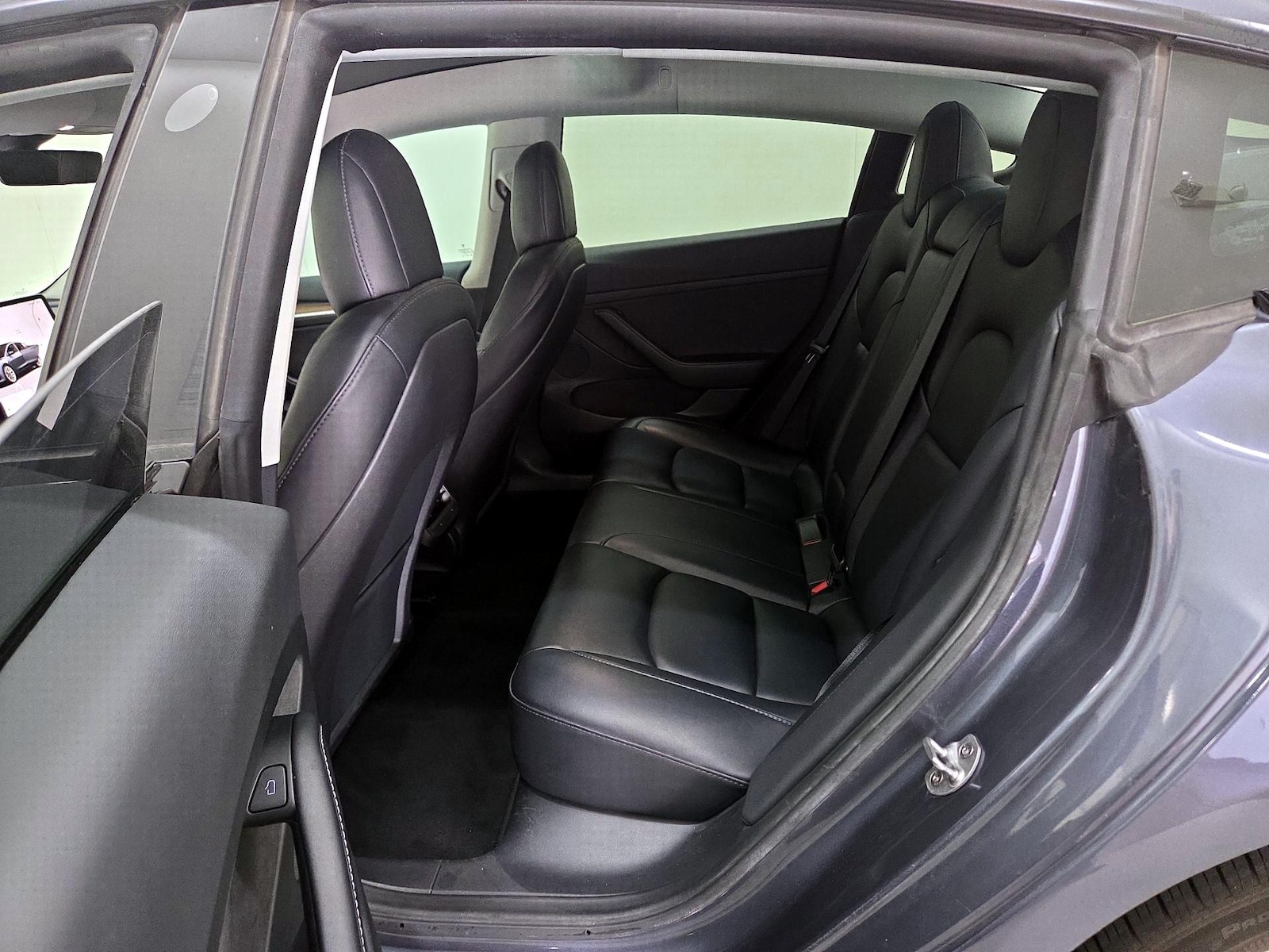 2022 Tesla Model 3 Long Range - Photo 20