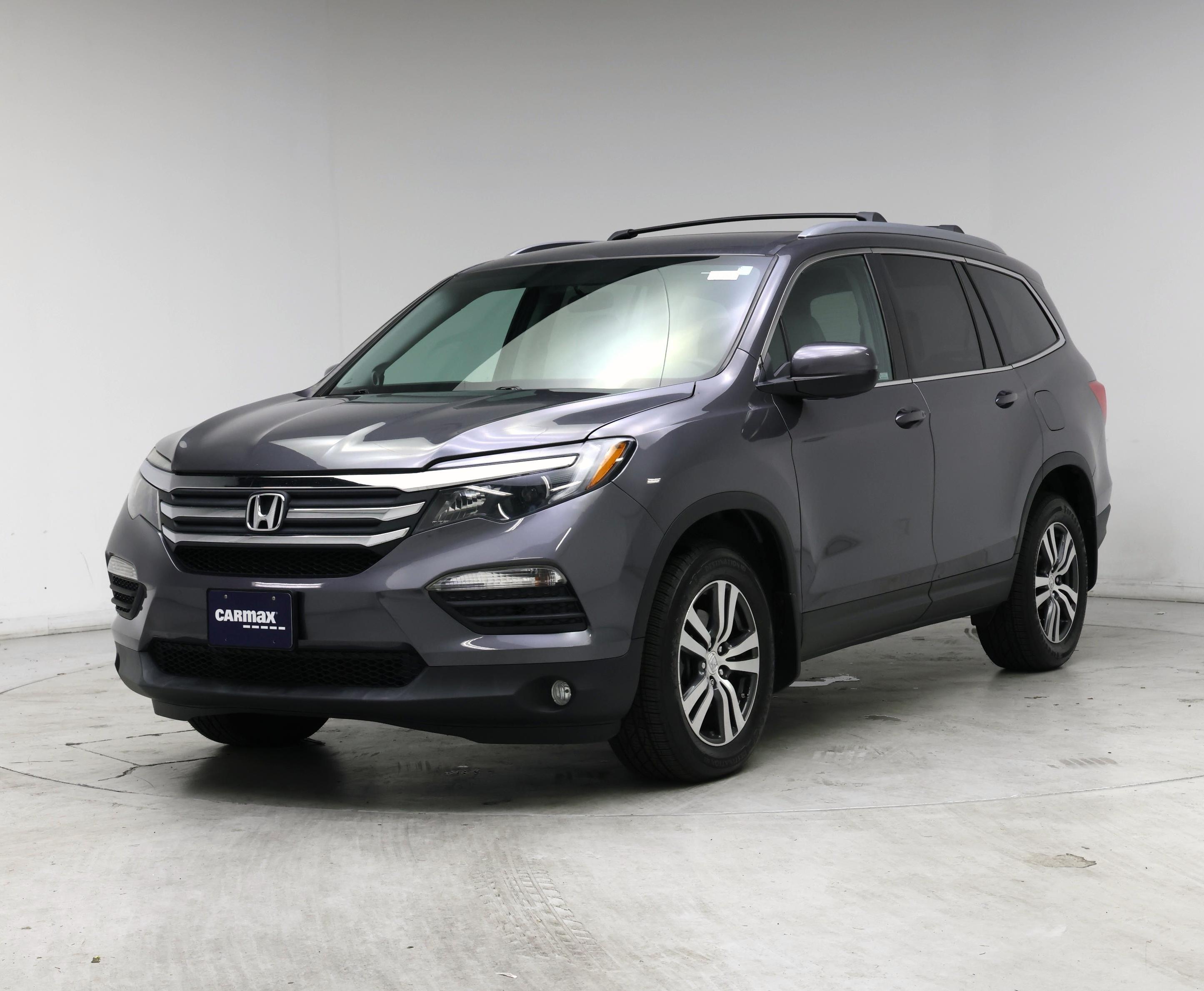 Thumbnail: 2018 Honda Pilot - 4