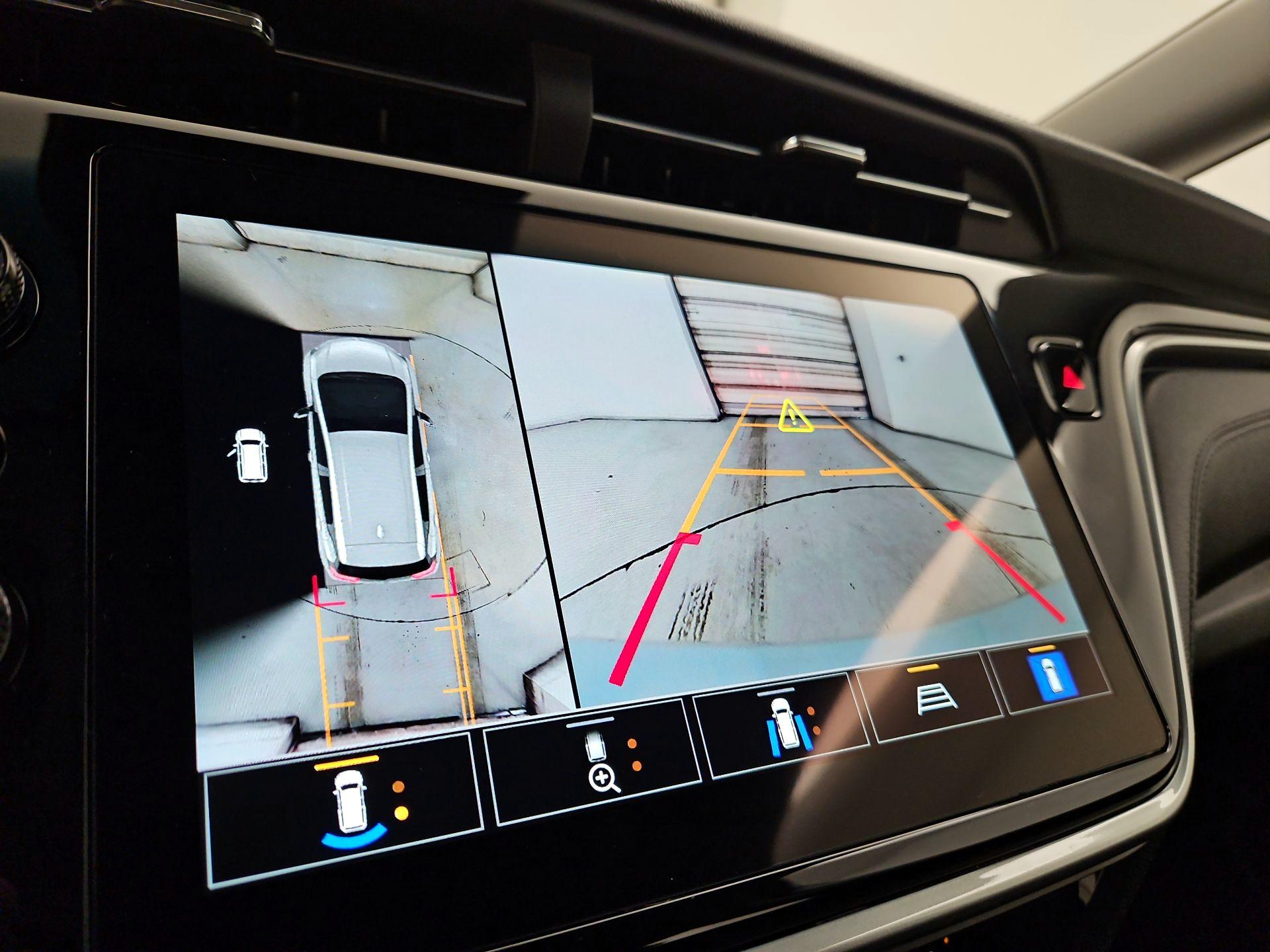 Thumbnail: 2023 Chevrolet Bolt EV - 14