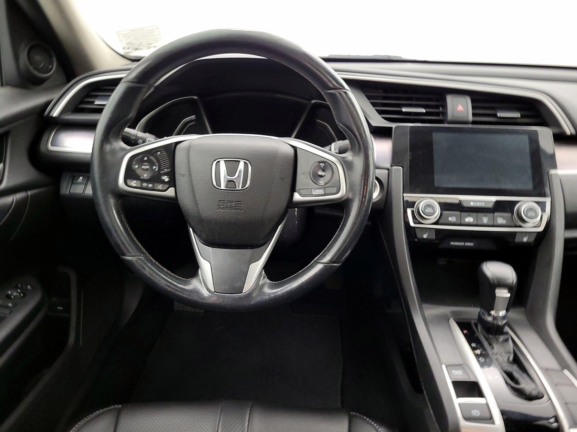 Thumbnail: 2017 Honda Civic - 10