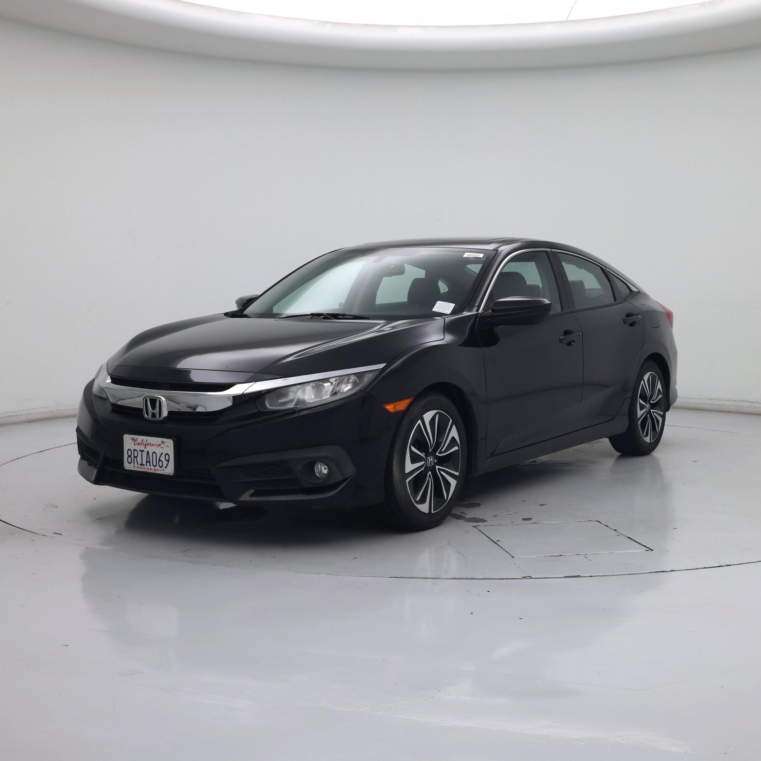 Thumbnail: 2017 Honda Civic - 4
