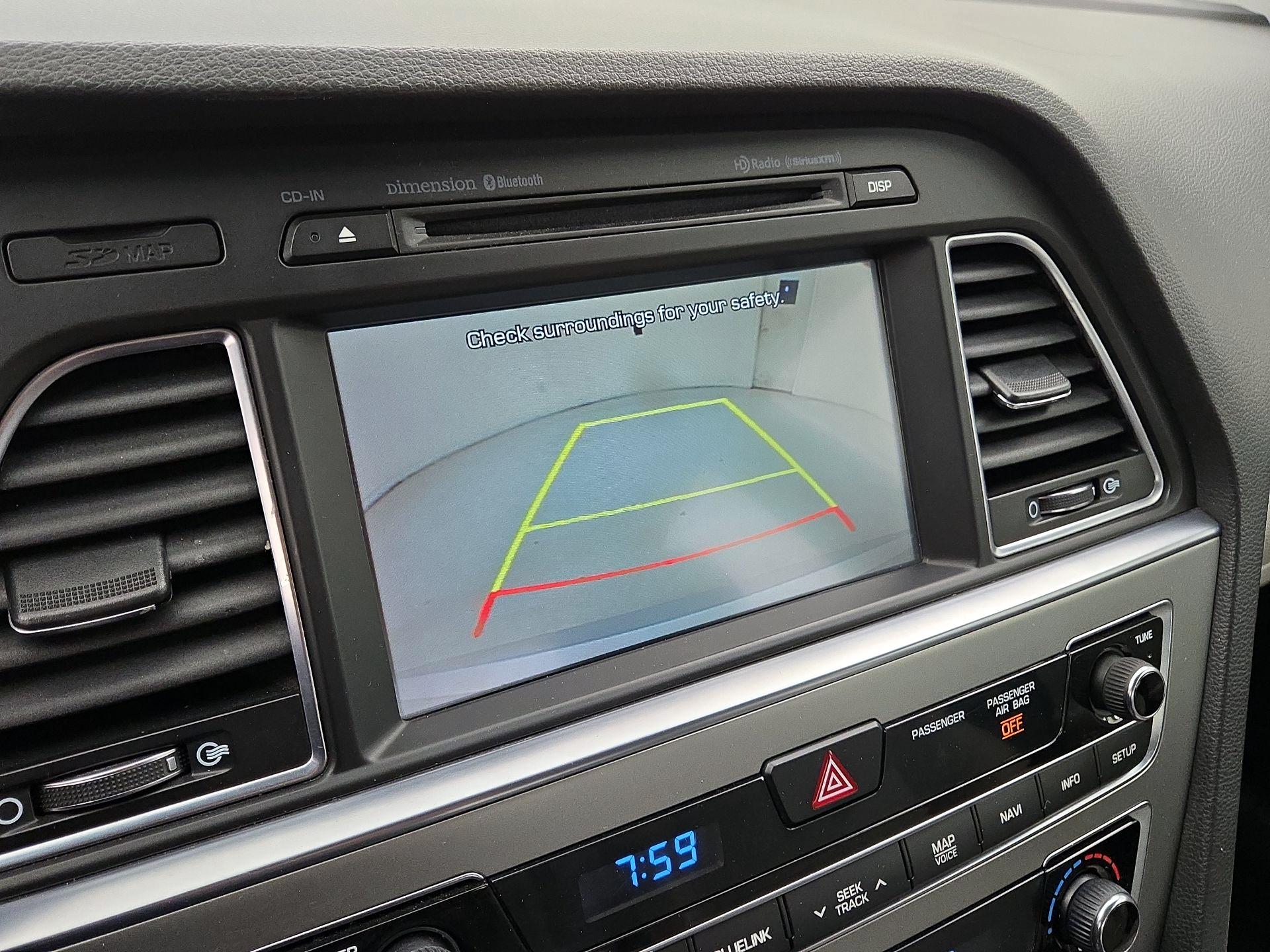 Thumbnail: 2015 Hyundai Sonata - 15