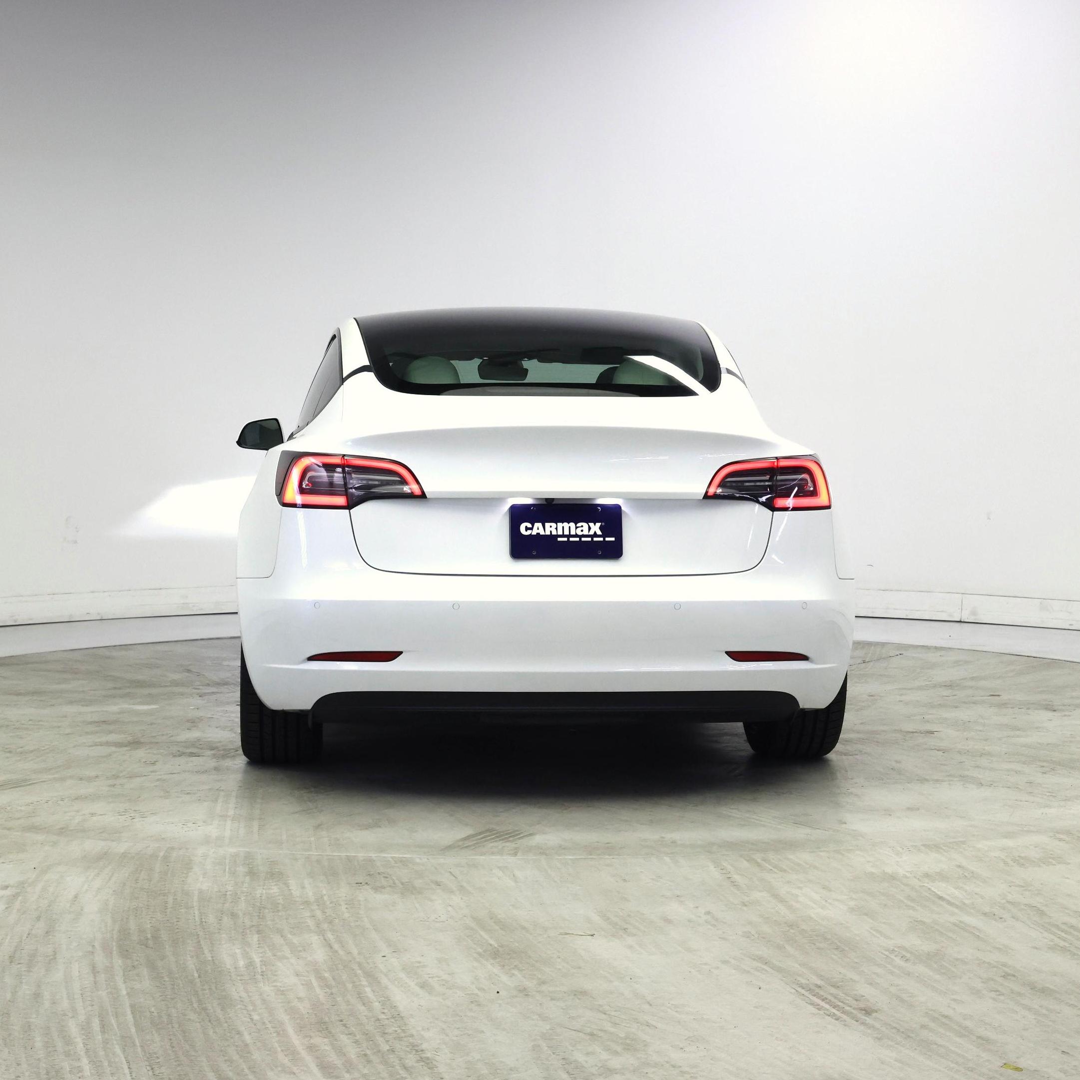 Thumbnail: 2022 Tesla Model 3 - 6