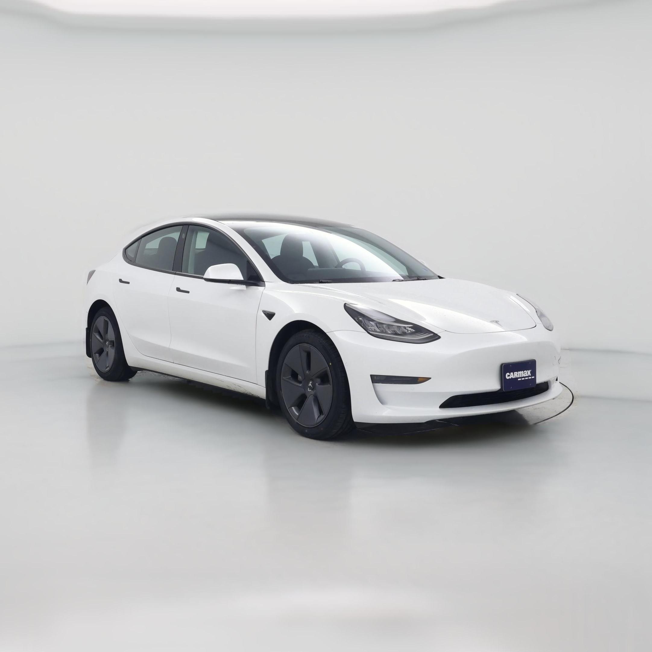 Thumbnail: 2022 Tesla Model 3 - 1