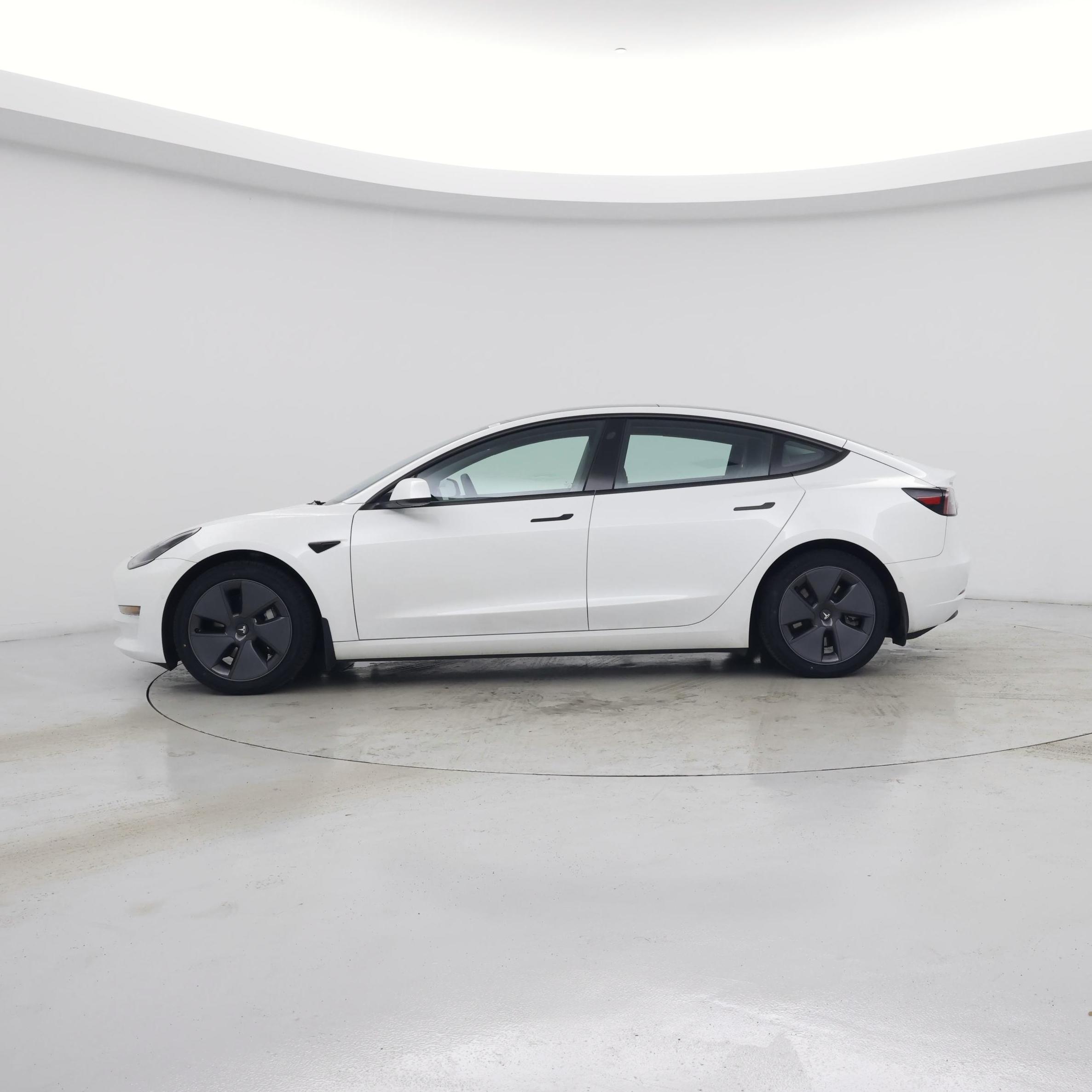 Thumbnail: 2022 Tesla Model 3 - 3