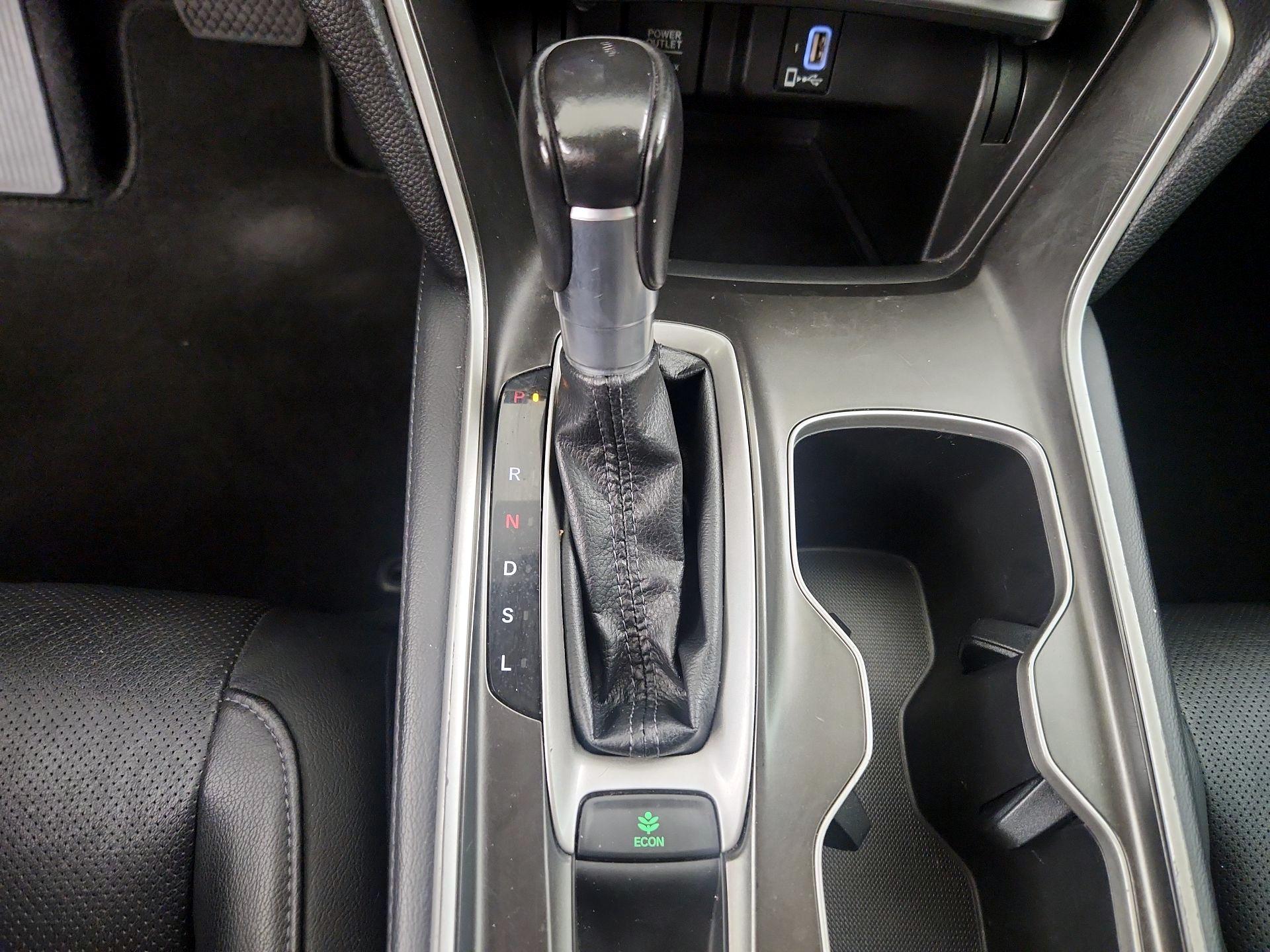 Thumbnail: 2018 Honda Accord - 17