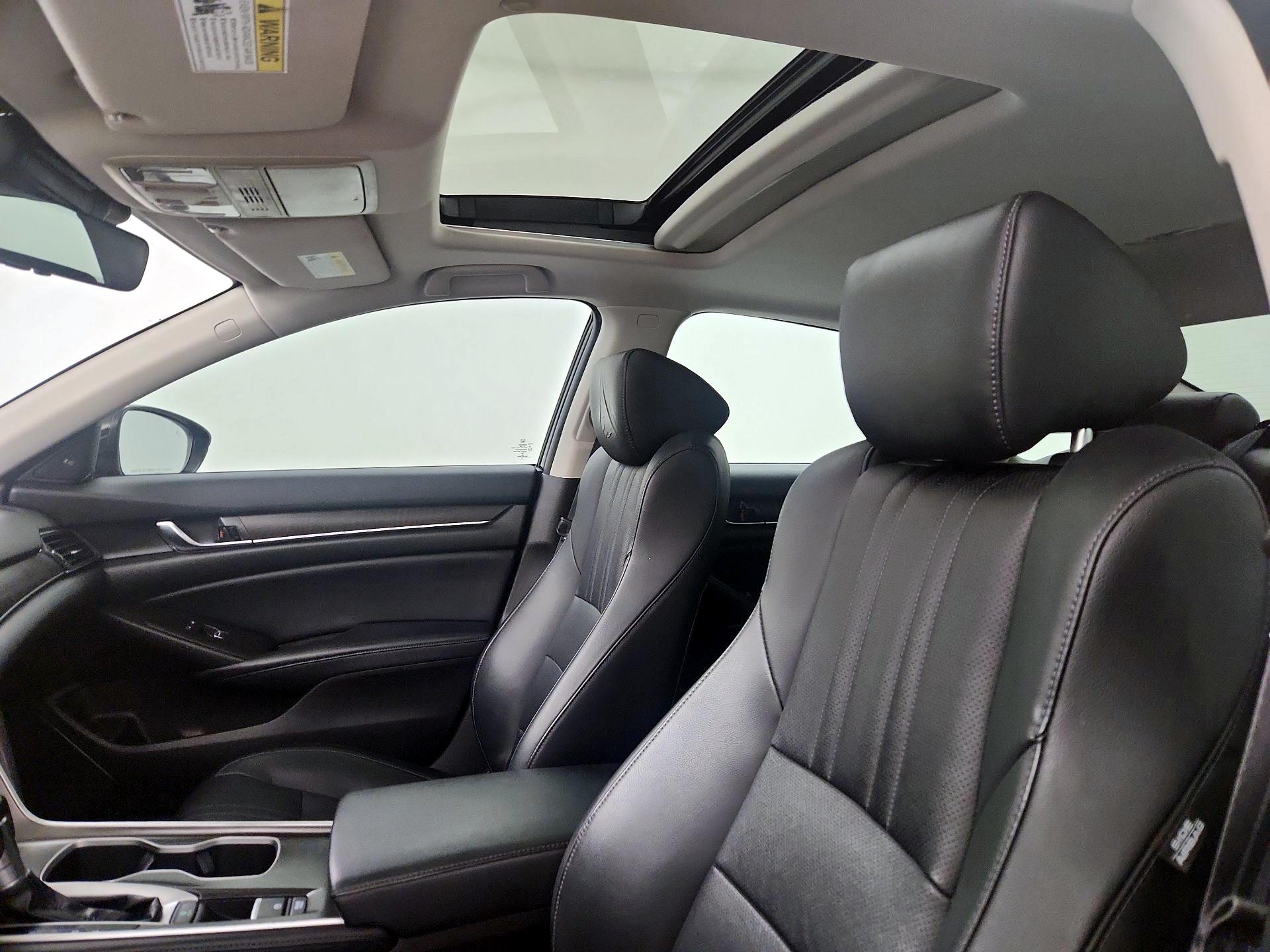 Thumbnail: 2018 Honda Accord - 19