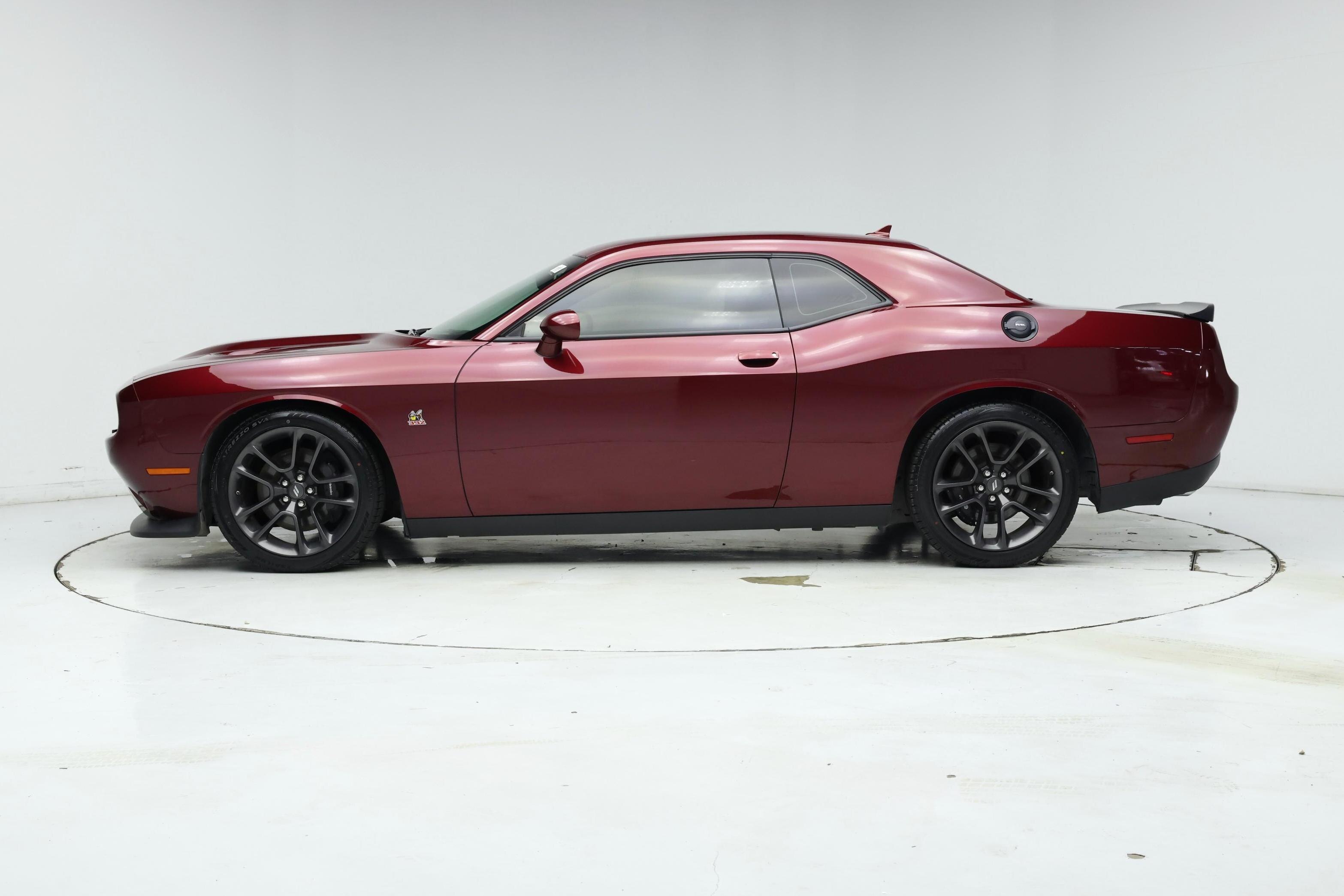 Thumbnail: 2021 Dodge Challenger - 3