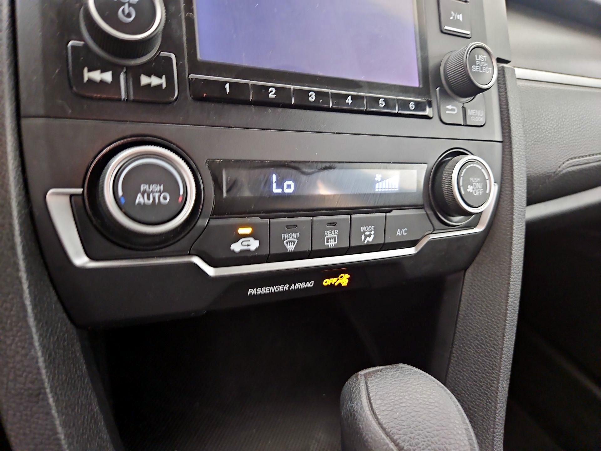 Thumbnail: 2019 Honda Civic - 16