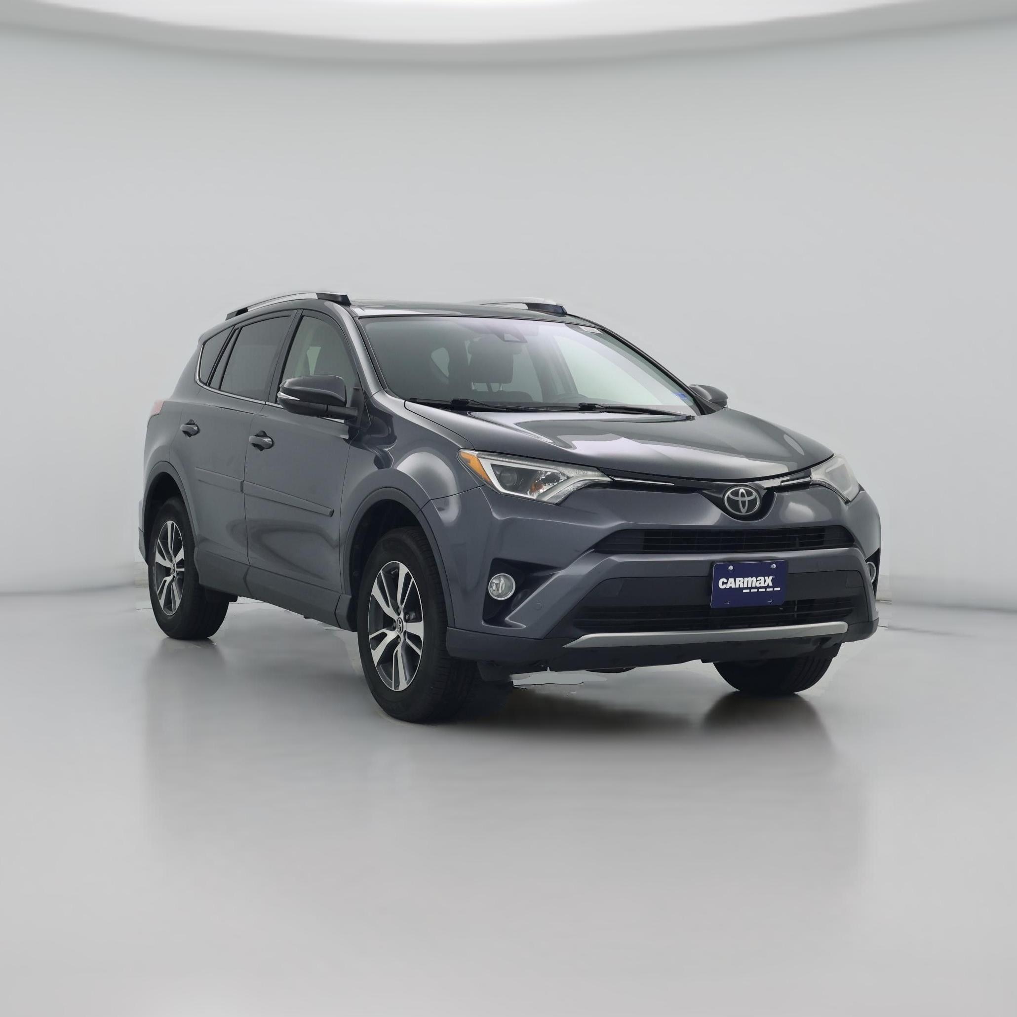 Thumbnail: 2016 Toyota RAV4 - 1