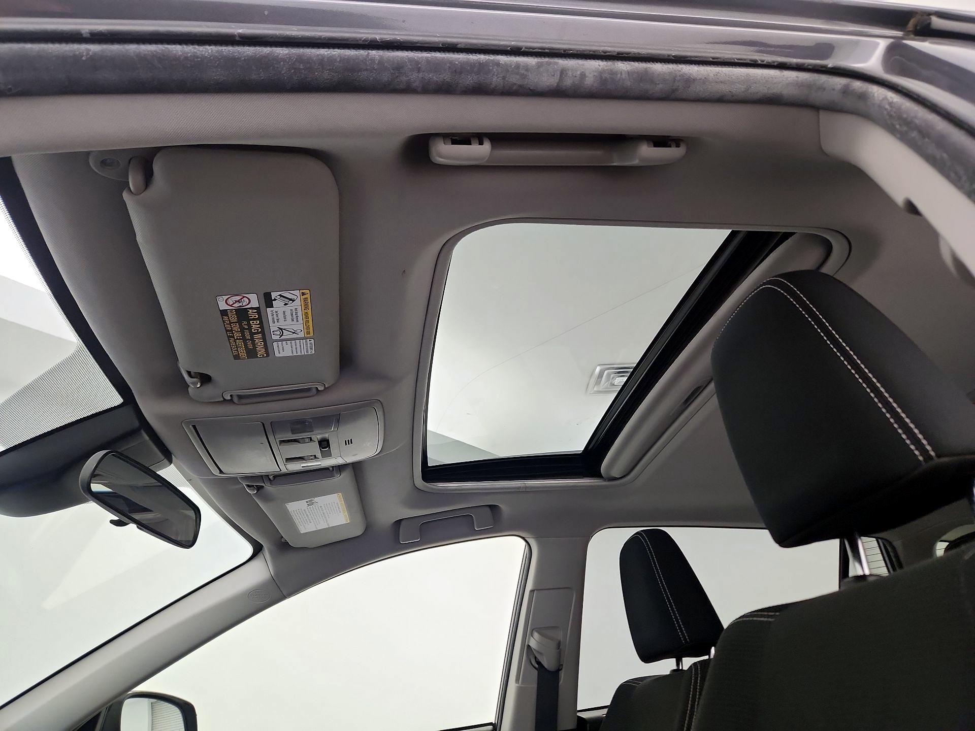 Thumbnail: 2016 Toyota RAV4 - 20