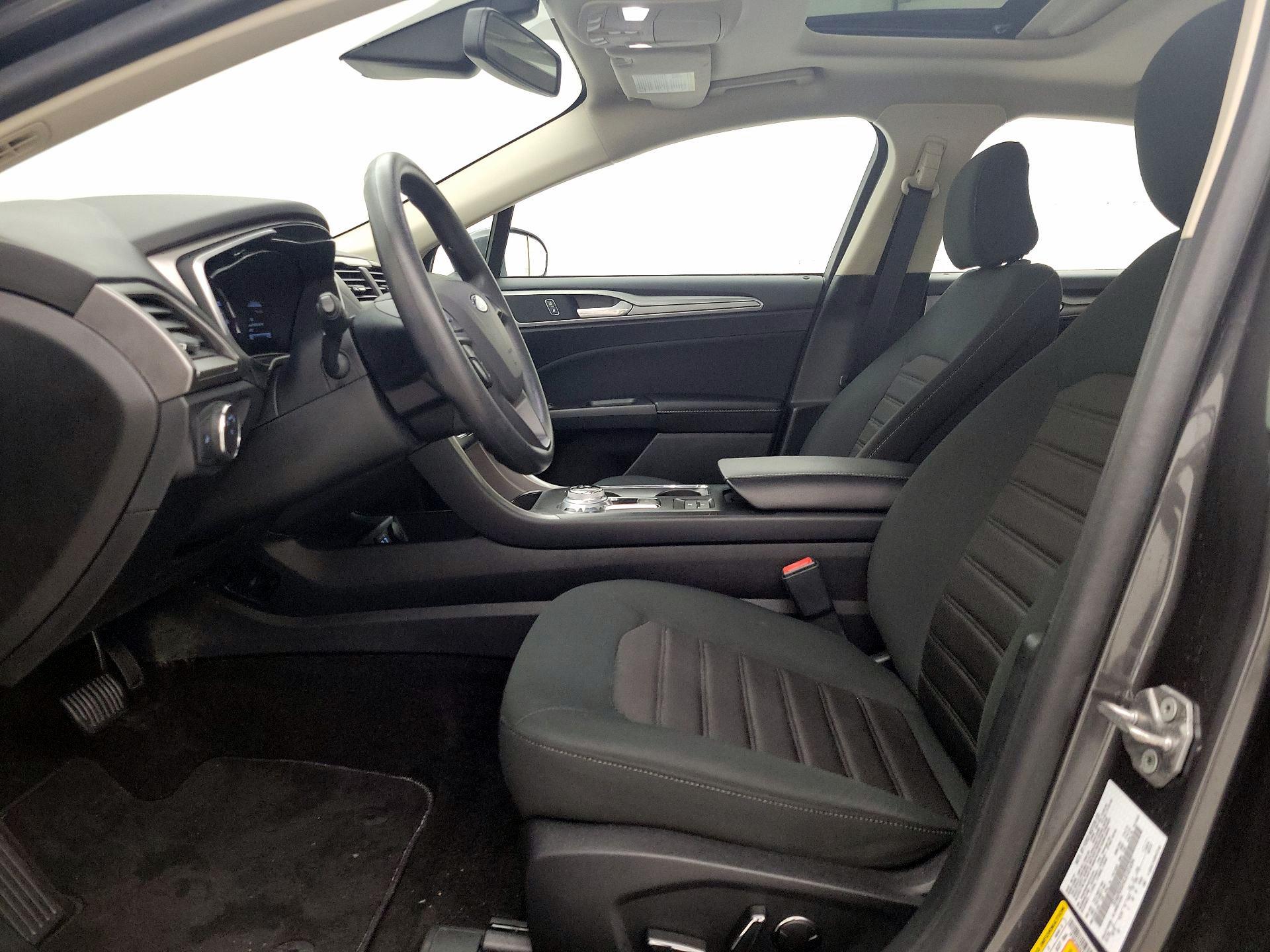 Thumbnail: 2020 Ford Fusion - 11