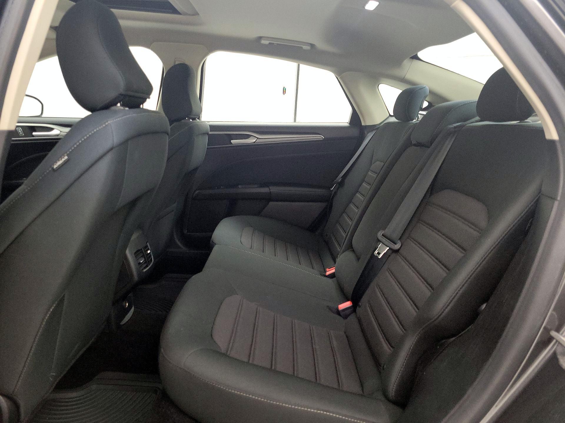 Thumbnail: 2020 Ford Fusion - 20