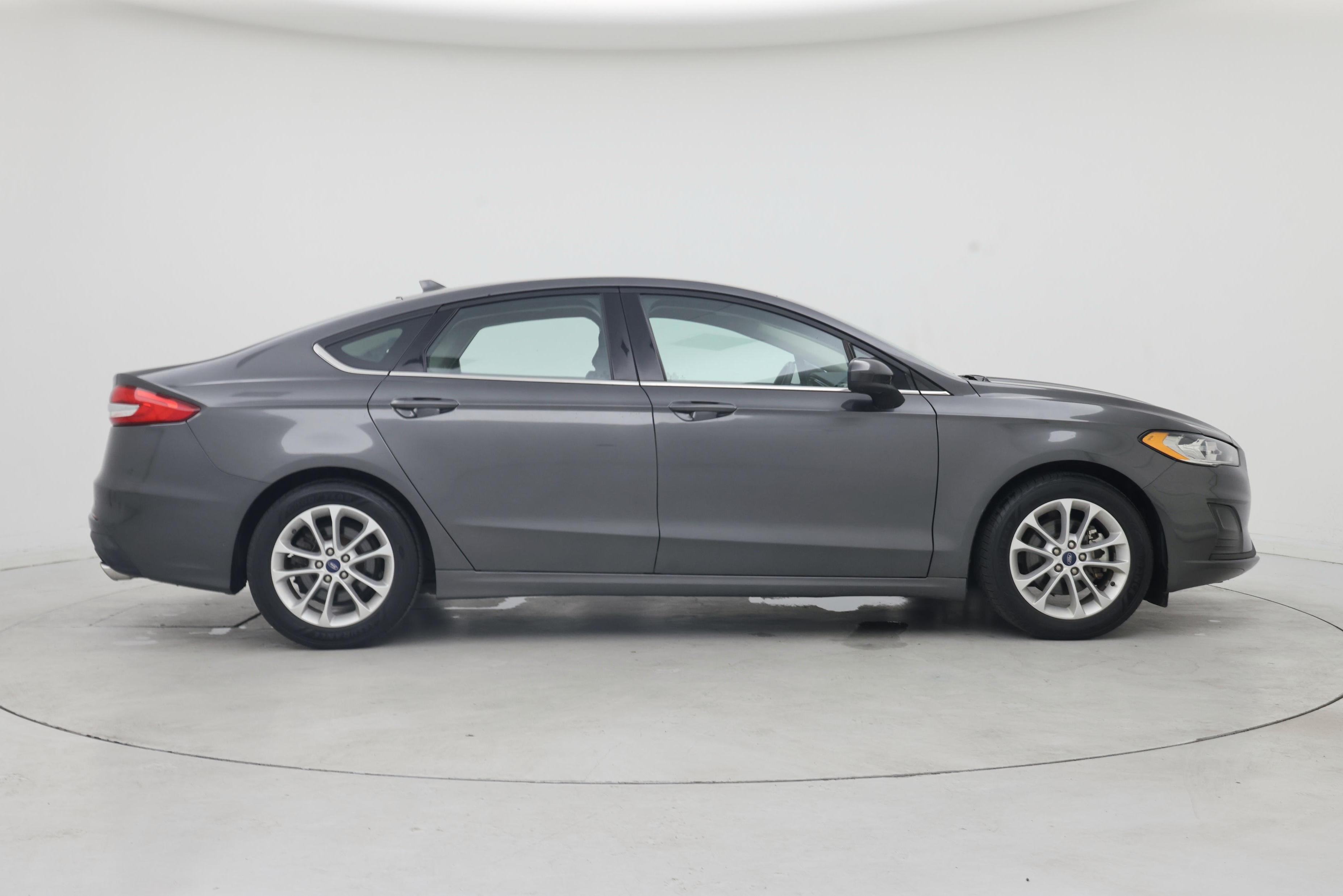 Thumbnail: 2020 Ford Fusion - 7