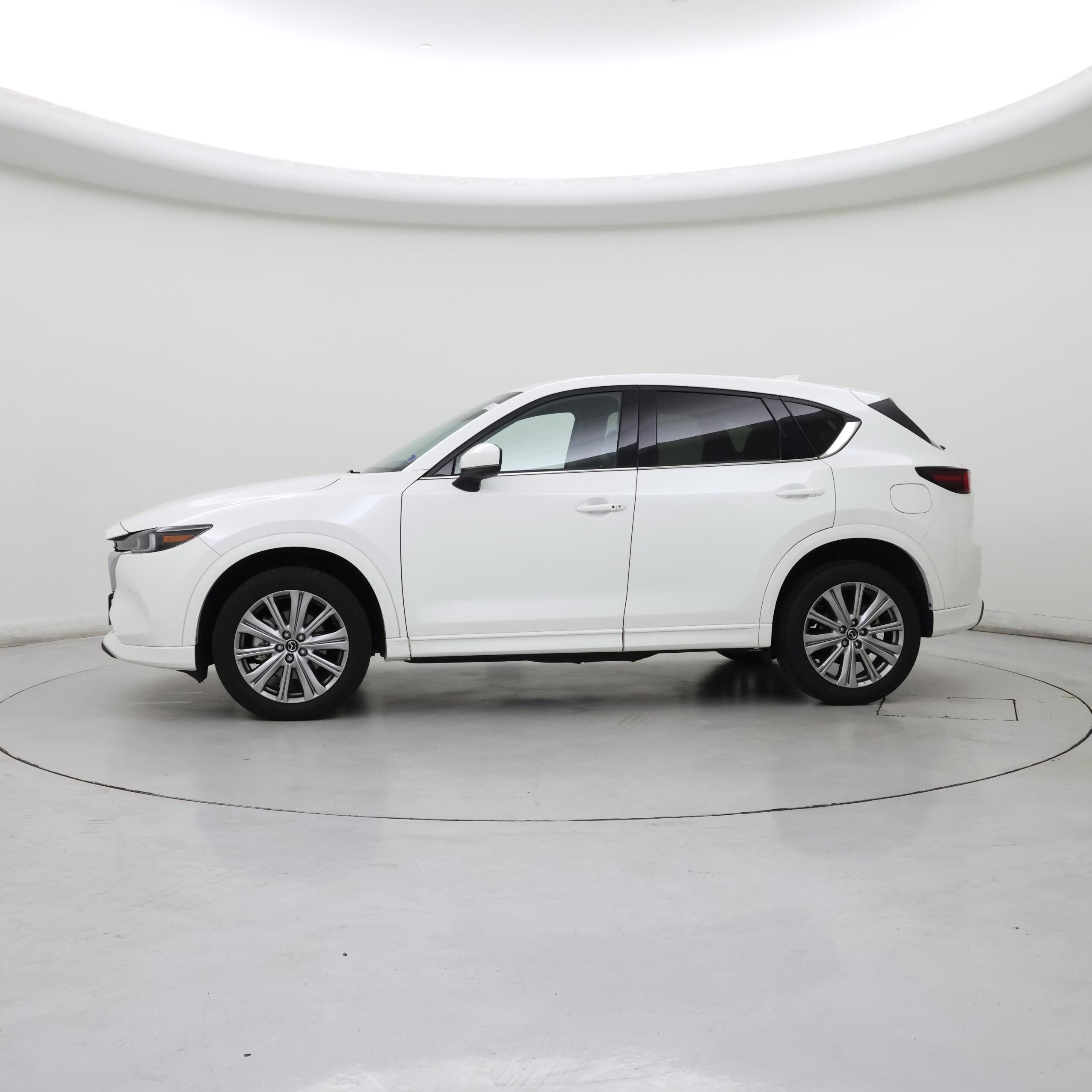 Thumbnail: 2022 Mazda CX-5 - 3