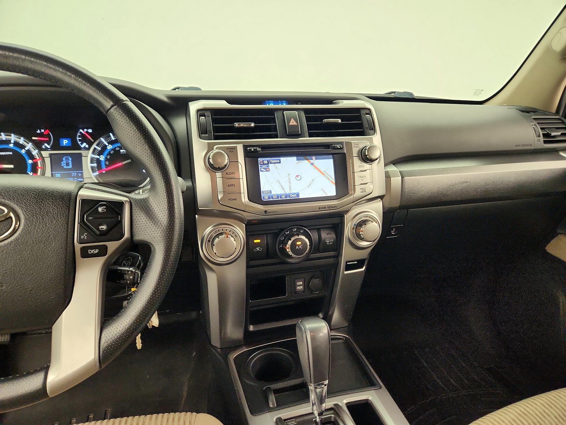 Thumbnail: 2016 Toyota 4Runner - 9