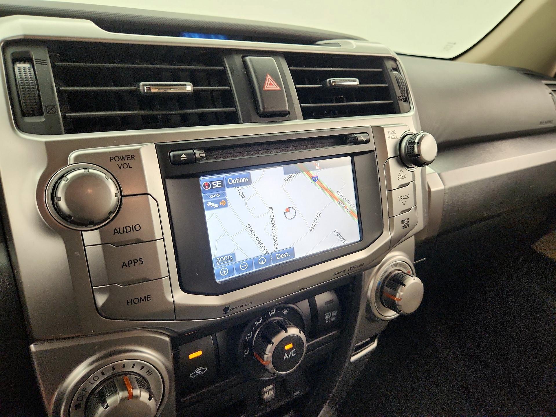 Thumbnail: 2016 Toyota 4Runner - 14