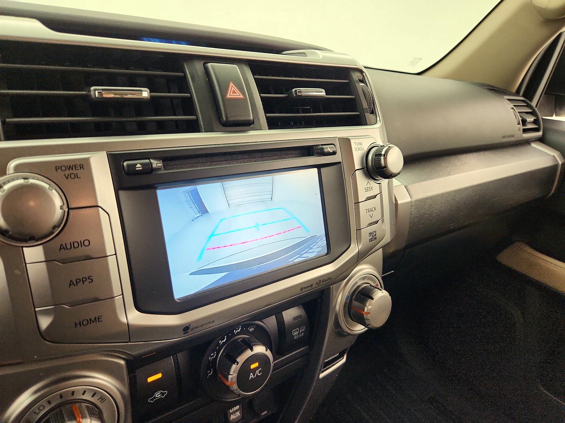 Thumbnail: 2016 Toyota 4Runner - 15