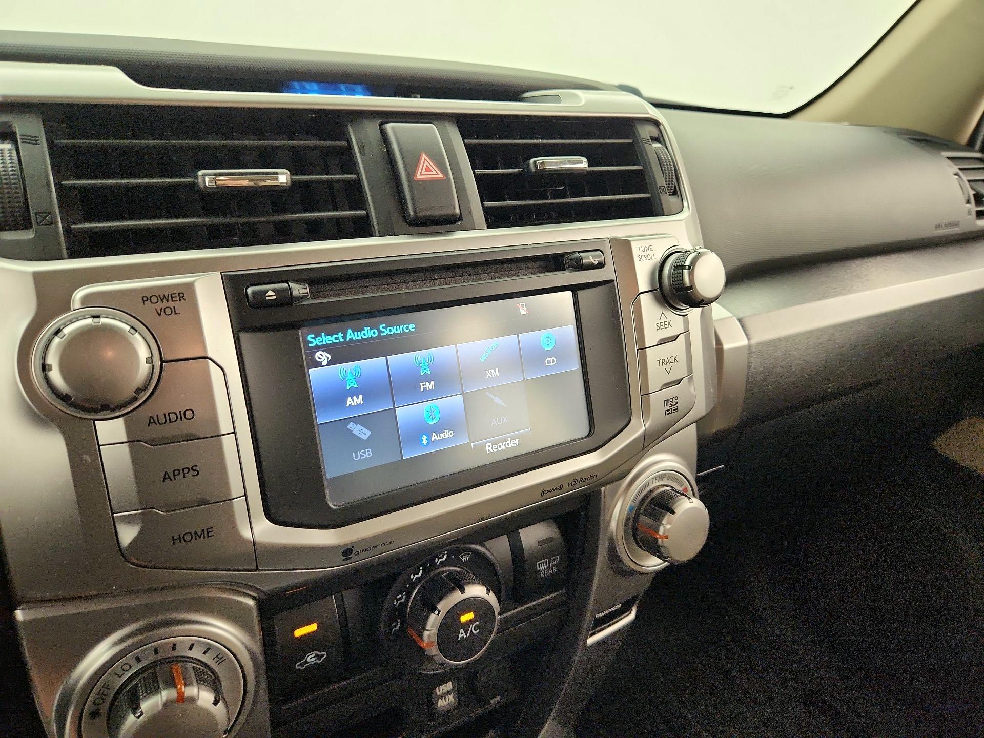 Thumbnail: 2016 Toyota 4Runner - 16